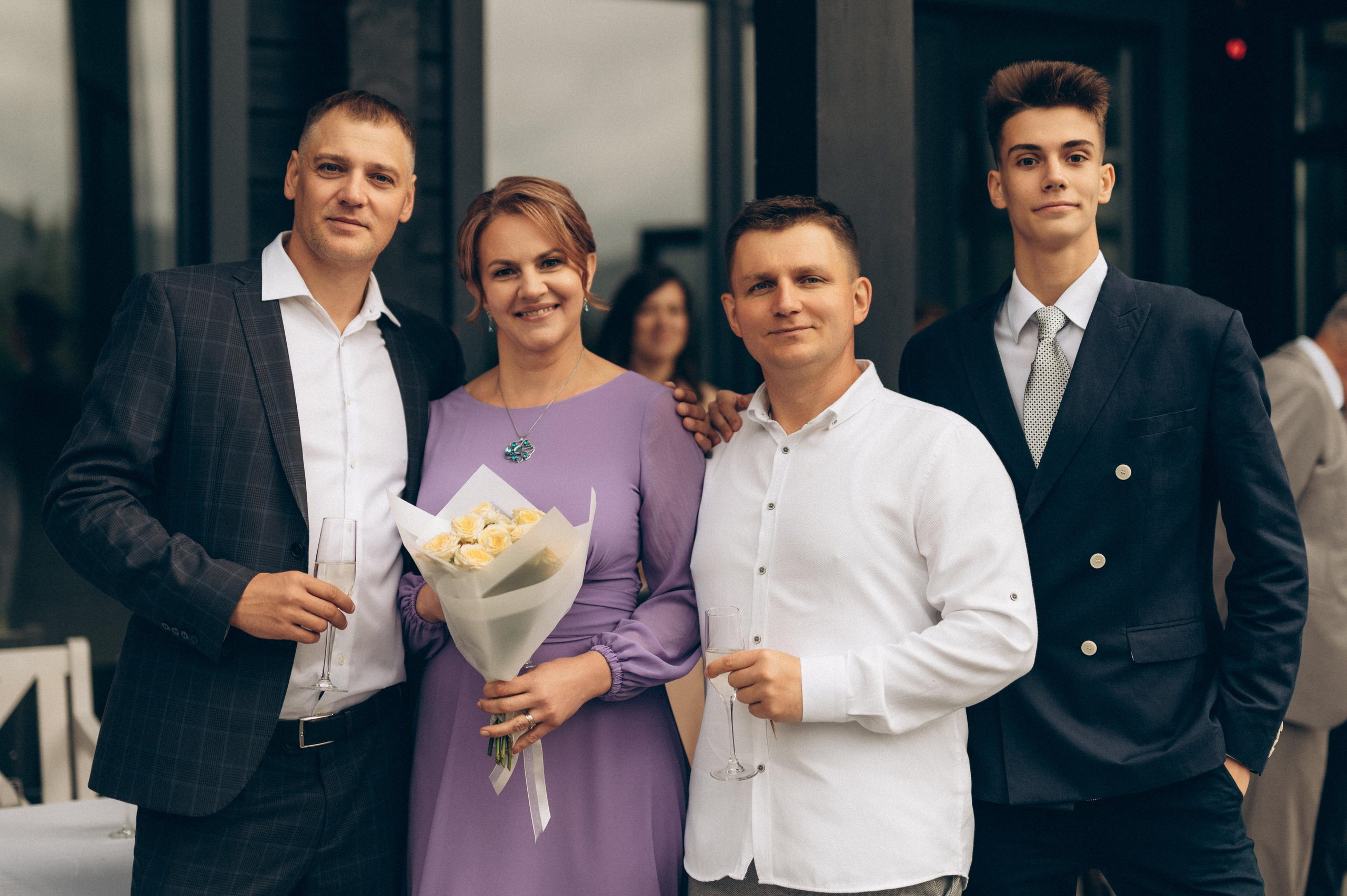 ОДНА СВАДЬБА ПОЛНОСТЬЮ. Свадебный организатор в Ростове-на-Дону Яснов Роман