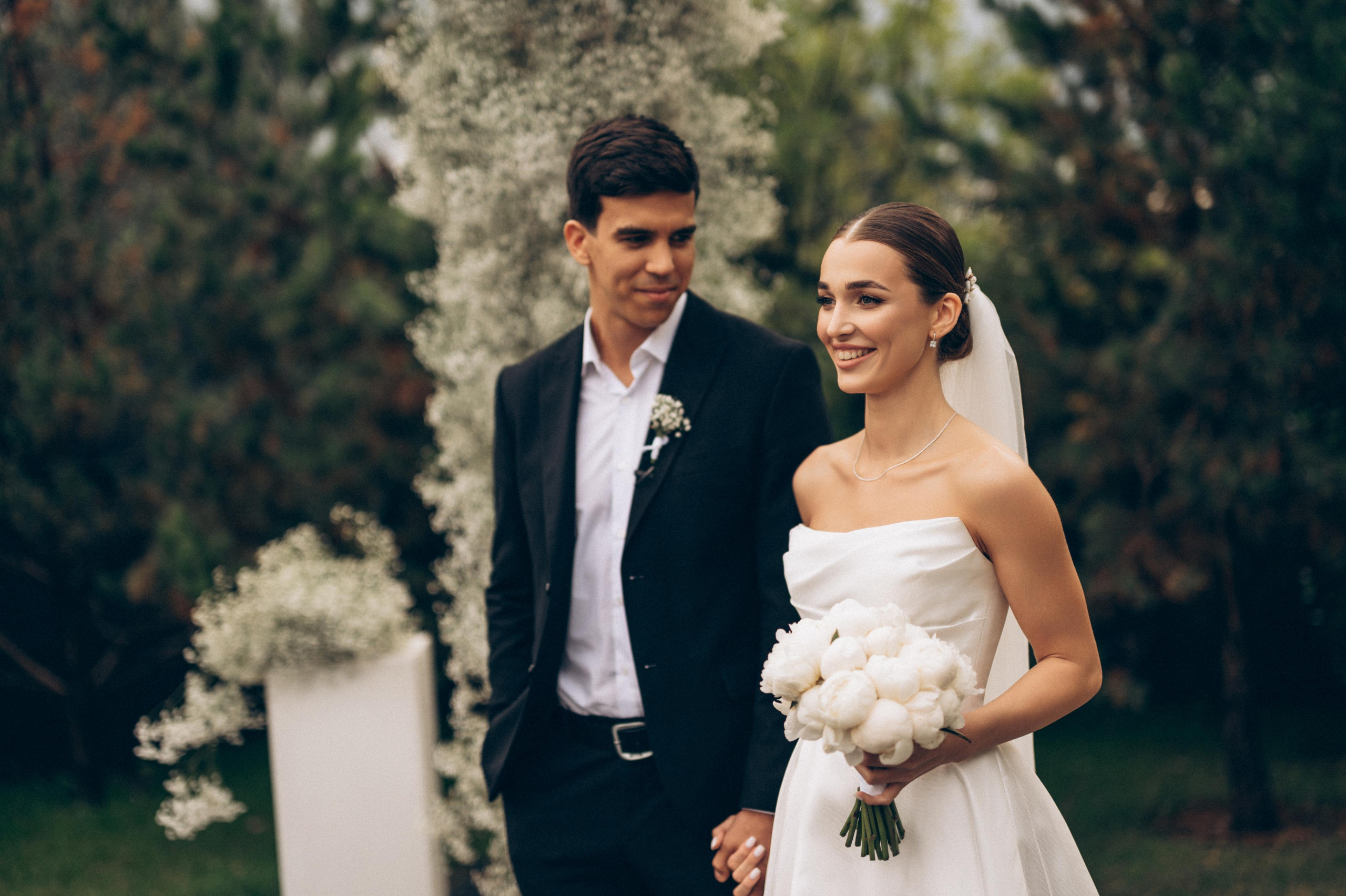 ОДНА СВАДЬБА ПОЛНОСТЬЮ. Свадебный организатор в Ростове-на-Дону Яснов Роман