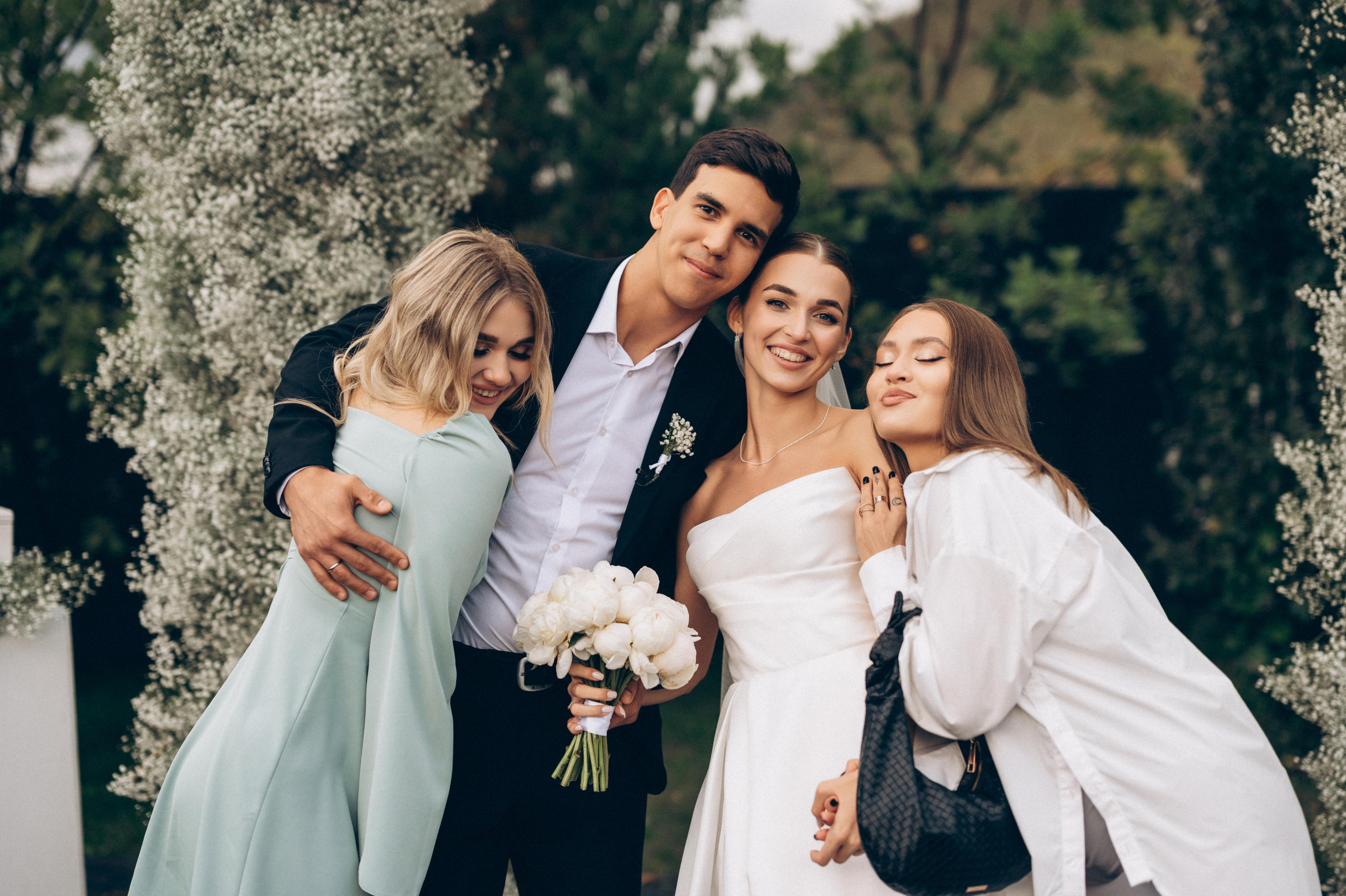 ОДНА СВАДЬБА ПОЛНОСТЬЮ. Свадебный организатор в Ростове-на-Дону Яснов Роман