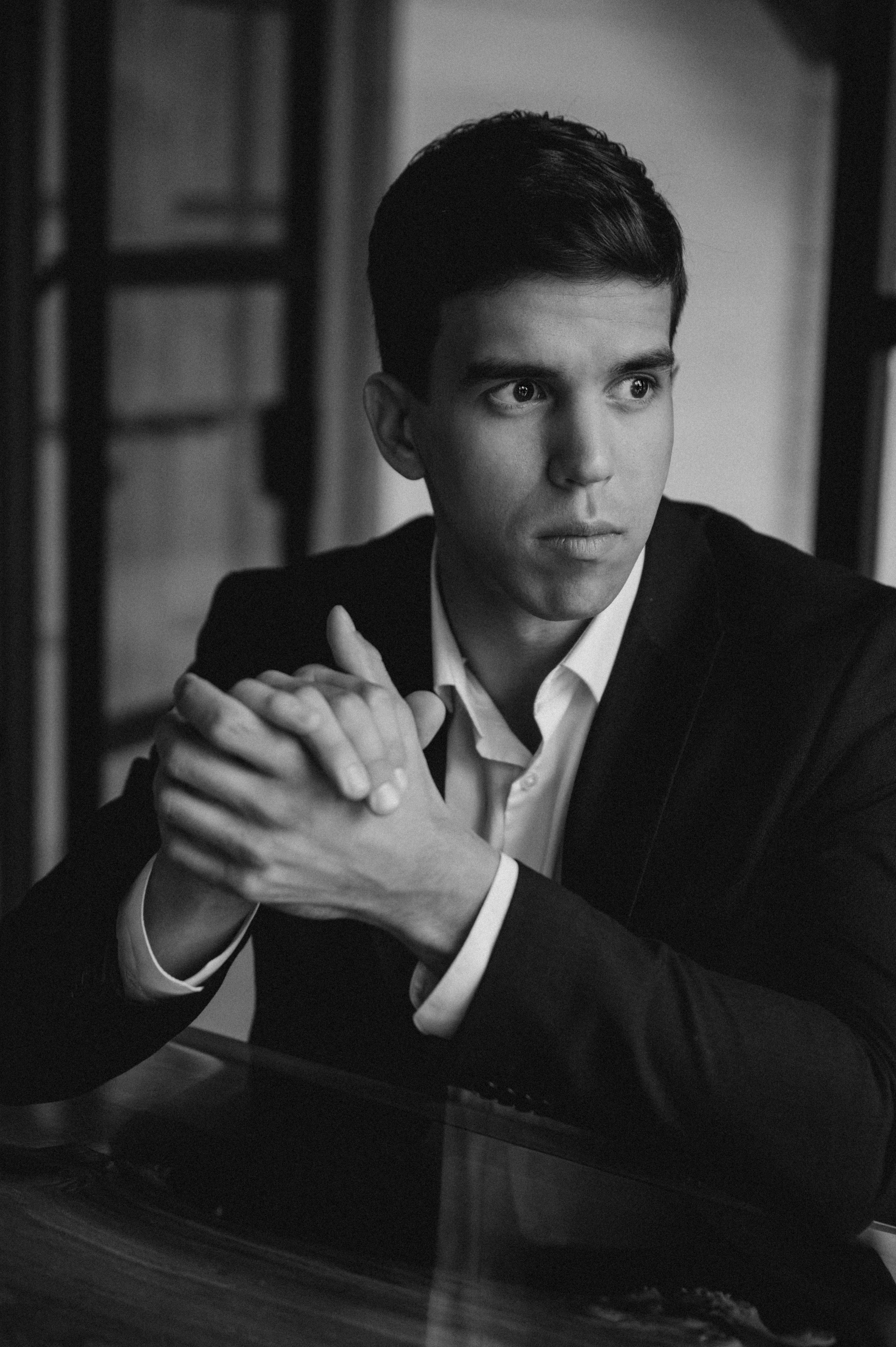 ОДНА СВАДЬБА ПОЛНОСТЬЮ. Свадебный организатор в Ростове-на-Дону Яснов Роман