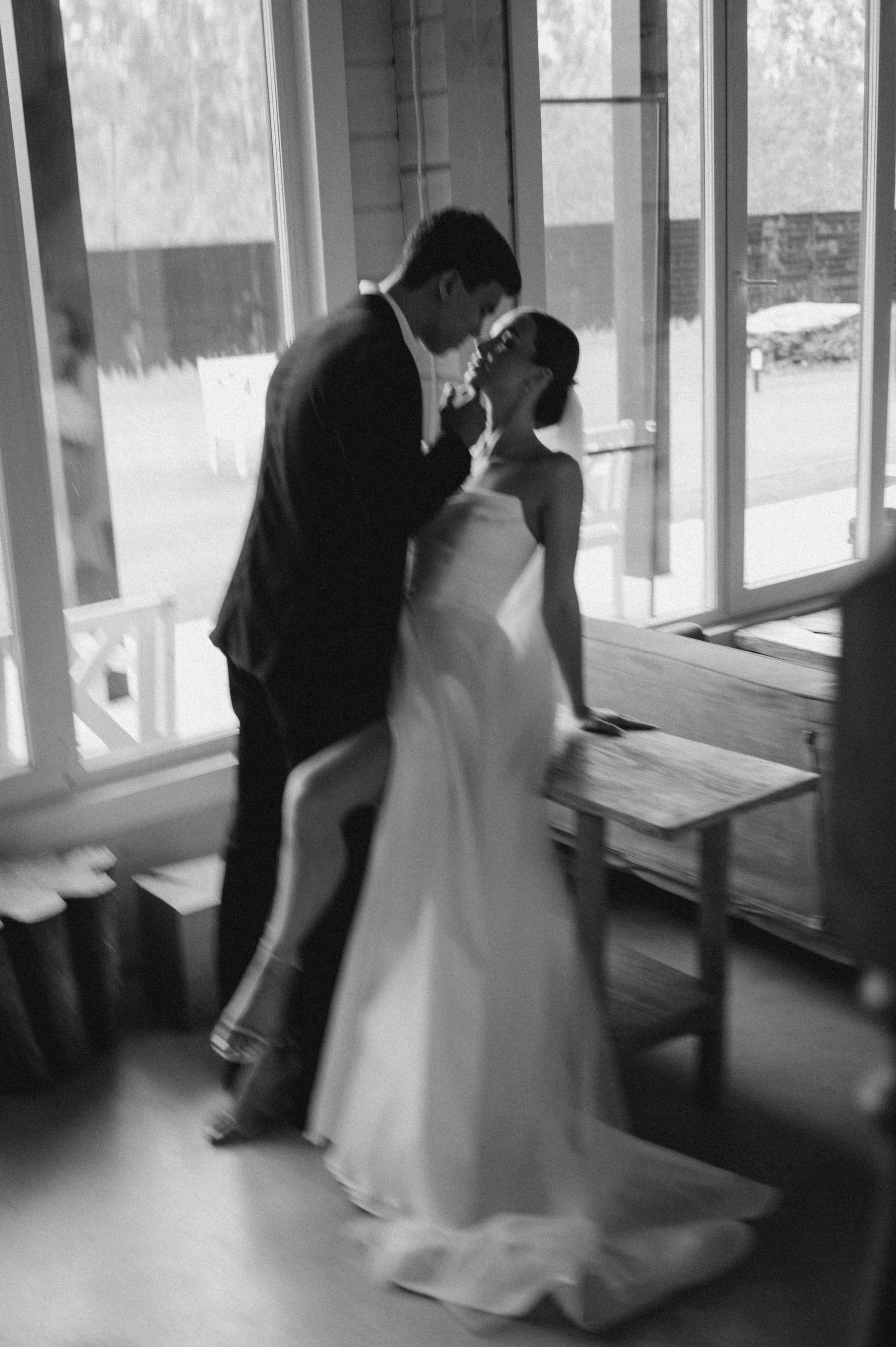 ОДНА СВАДЬБА ПОЛНОСТЬЮ. Свадебный организатор в Ростове-на-Дону Яснов Роман