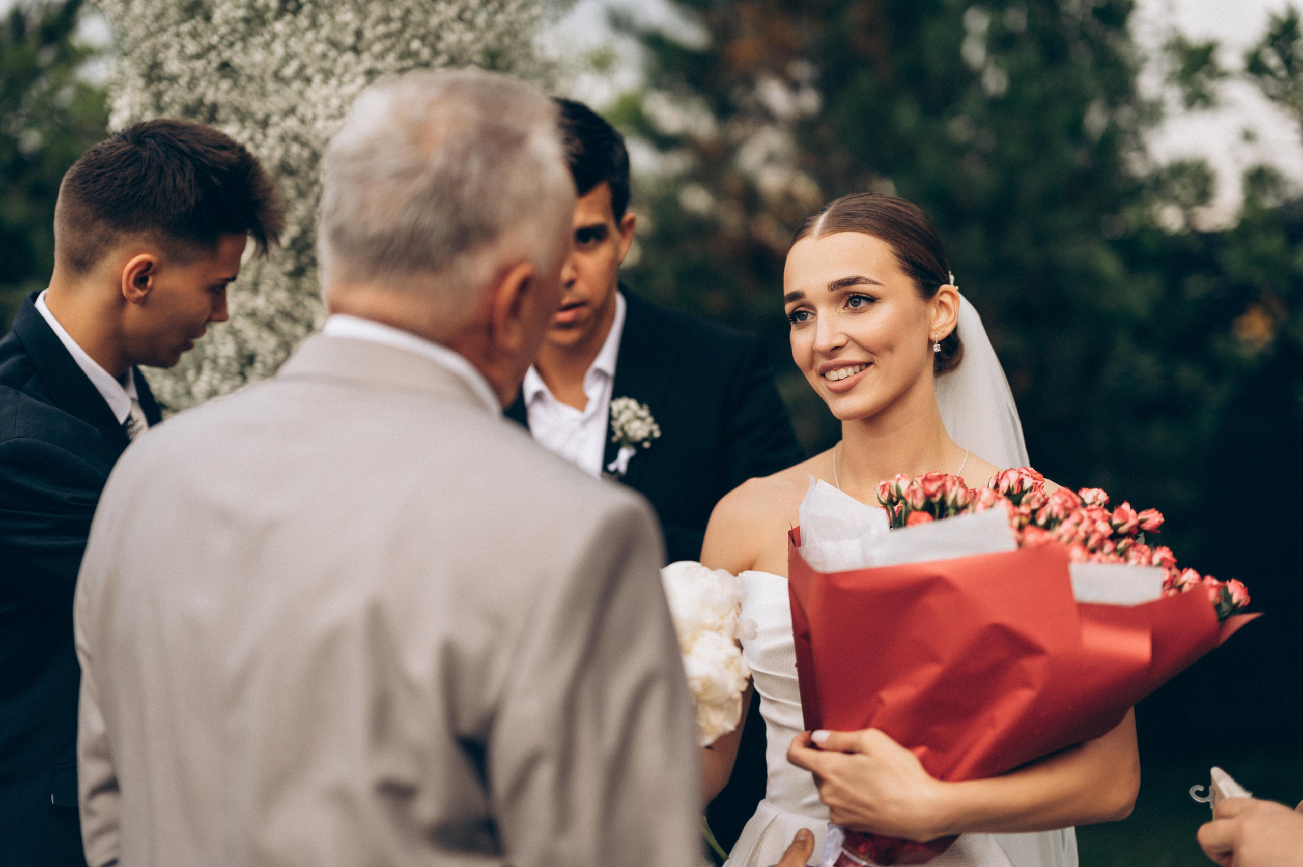 ОДНА СВАДЬБА ПОЛНОСТЬЮ. Свадебный организатор в Ростове-на-Дону Яснов Роман
