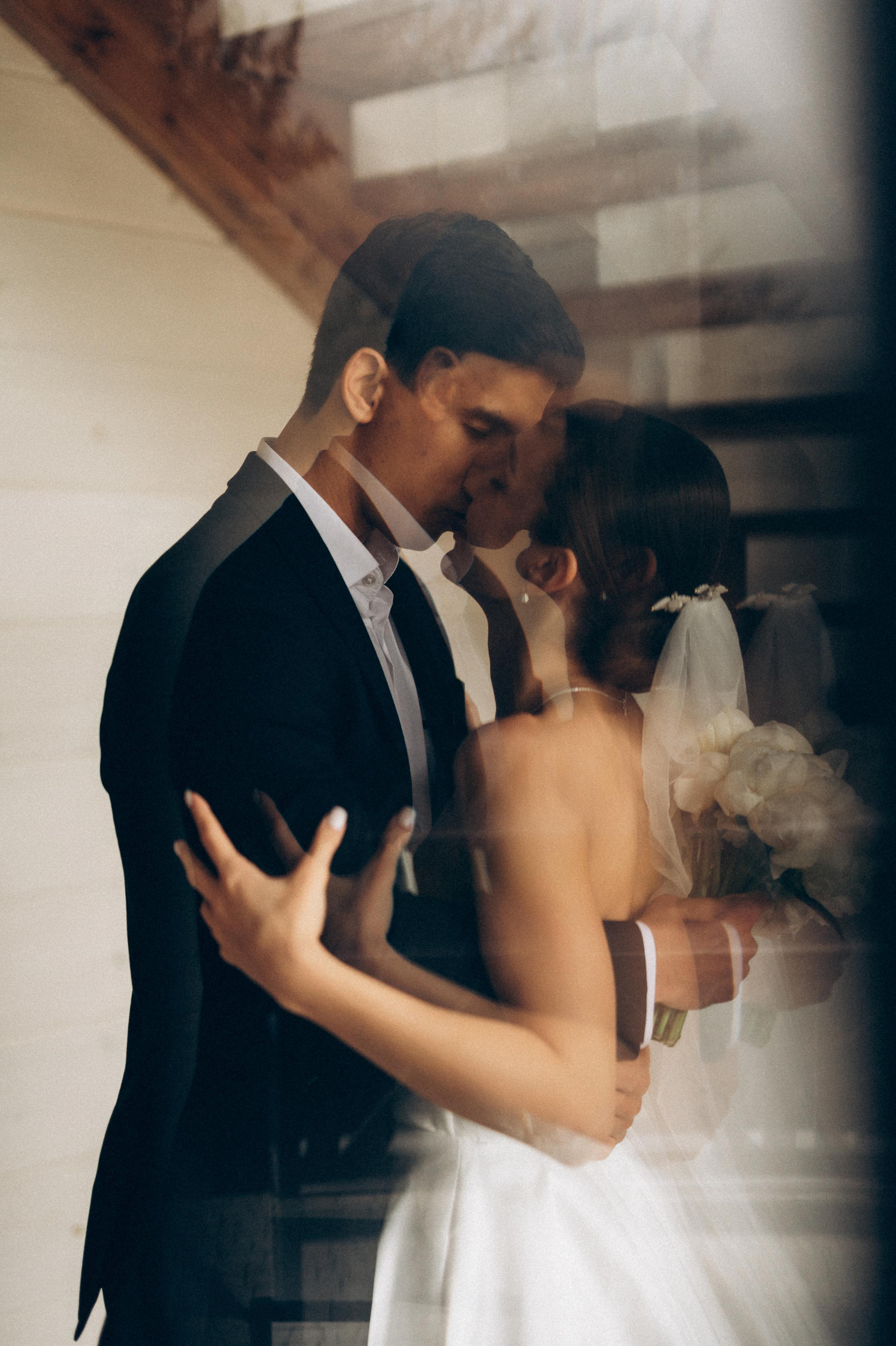 ОДНА СВАДЬБА ПОЛНОСТЬЮ. Свадебный организатор в Ростове-на-Дону Яснов Роман