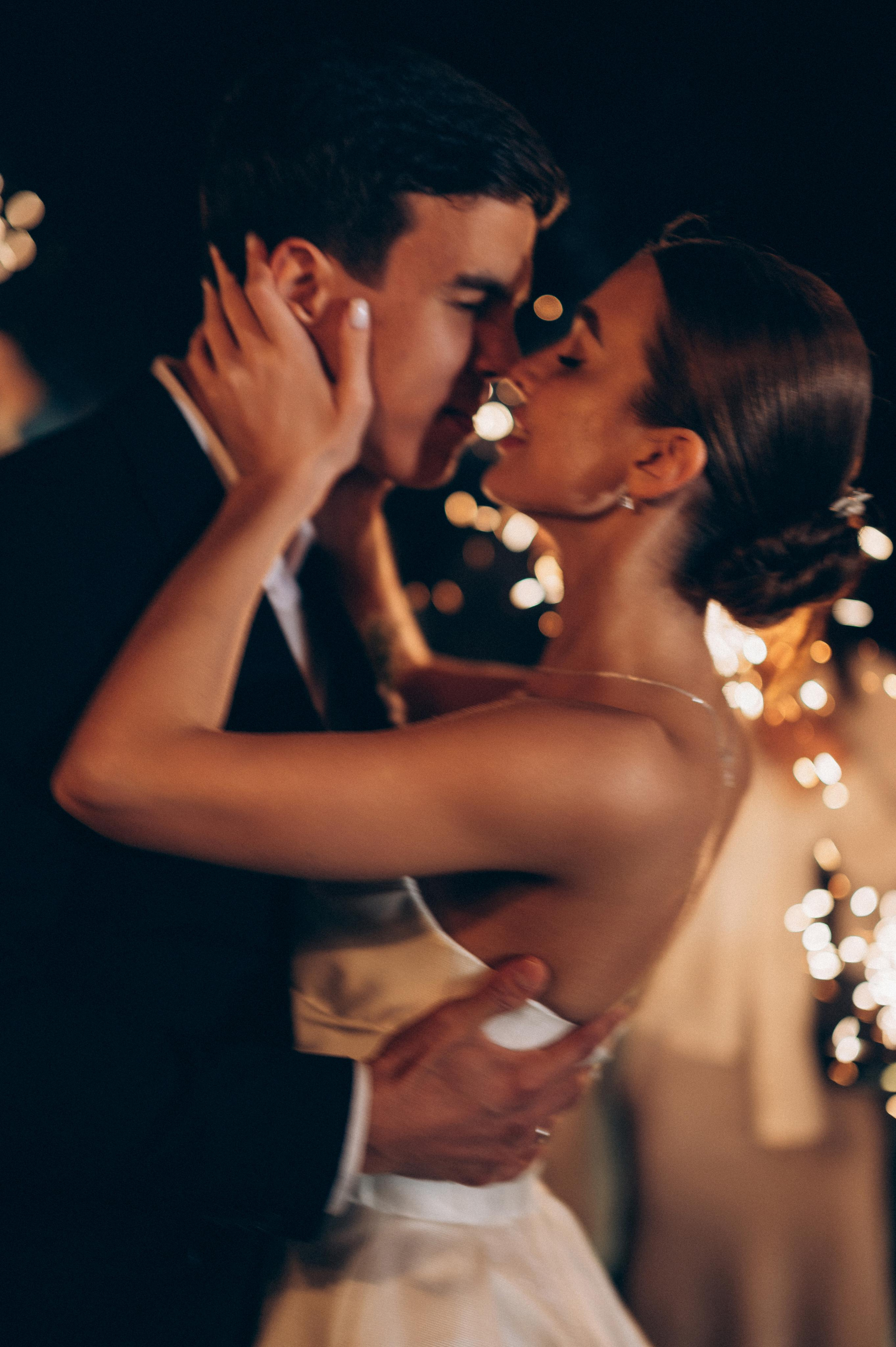 ОДНА СВАДЬБА ПОЛНОСТЬЮ. Свадебный организатор в Ростове-на-Дону Яснов Роман