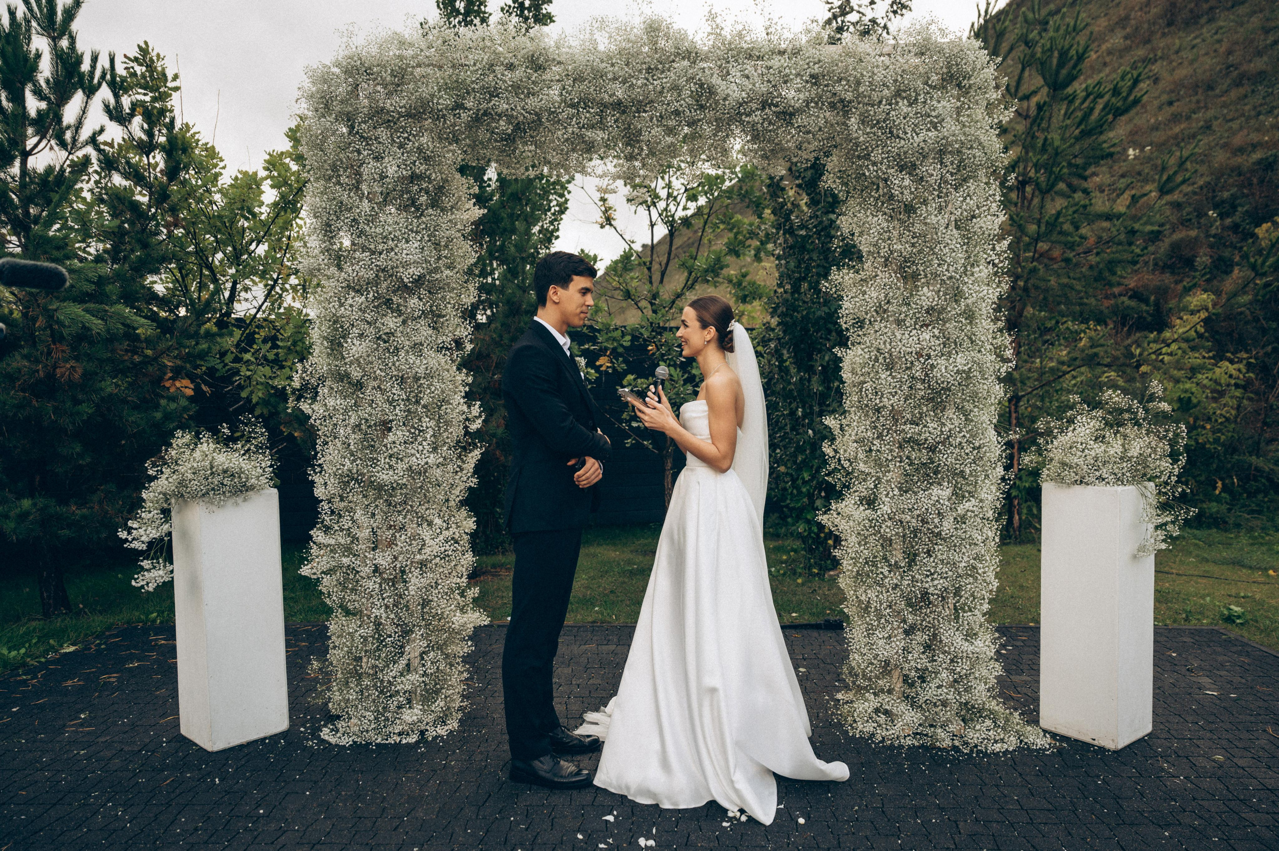 ОДНА СВАДЬБА ПОЛНОСТЬЮ. Свадебный организатор в Ростове-на-Дону Яснов Роман