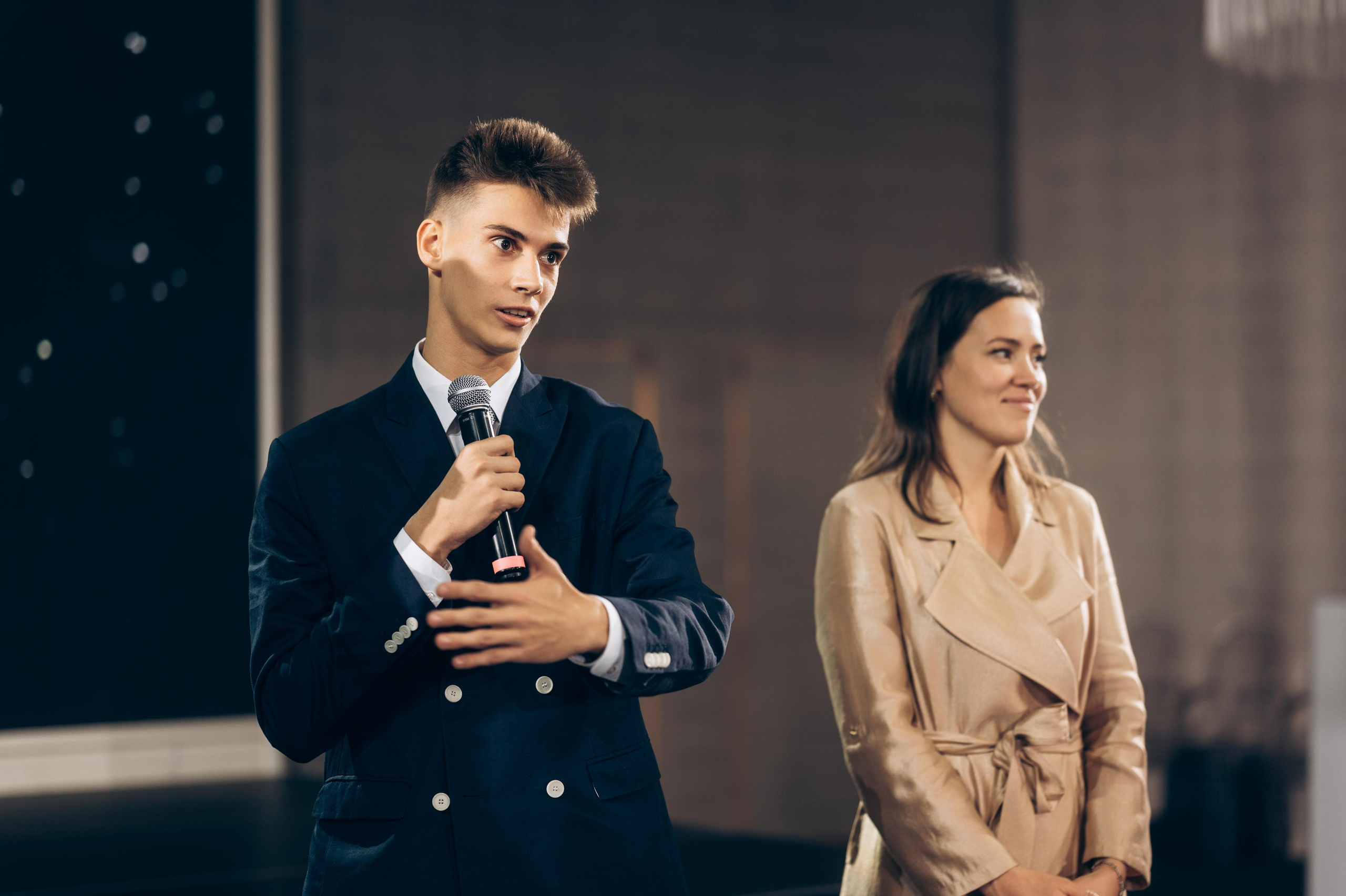 ОДНА СВАДЬБА ПОЛНОСТЬЮ. Свадебный организатор в Ростове-на-Дону Яснов Роман