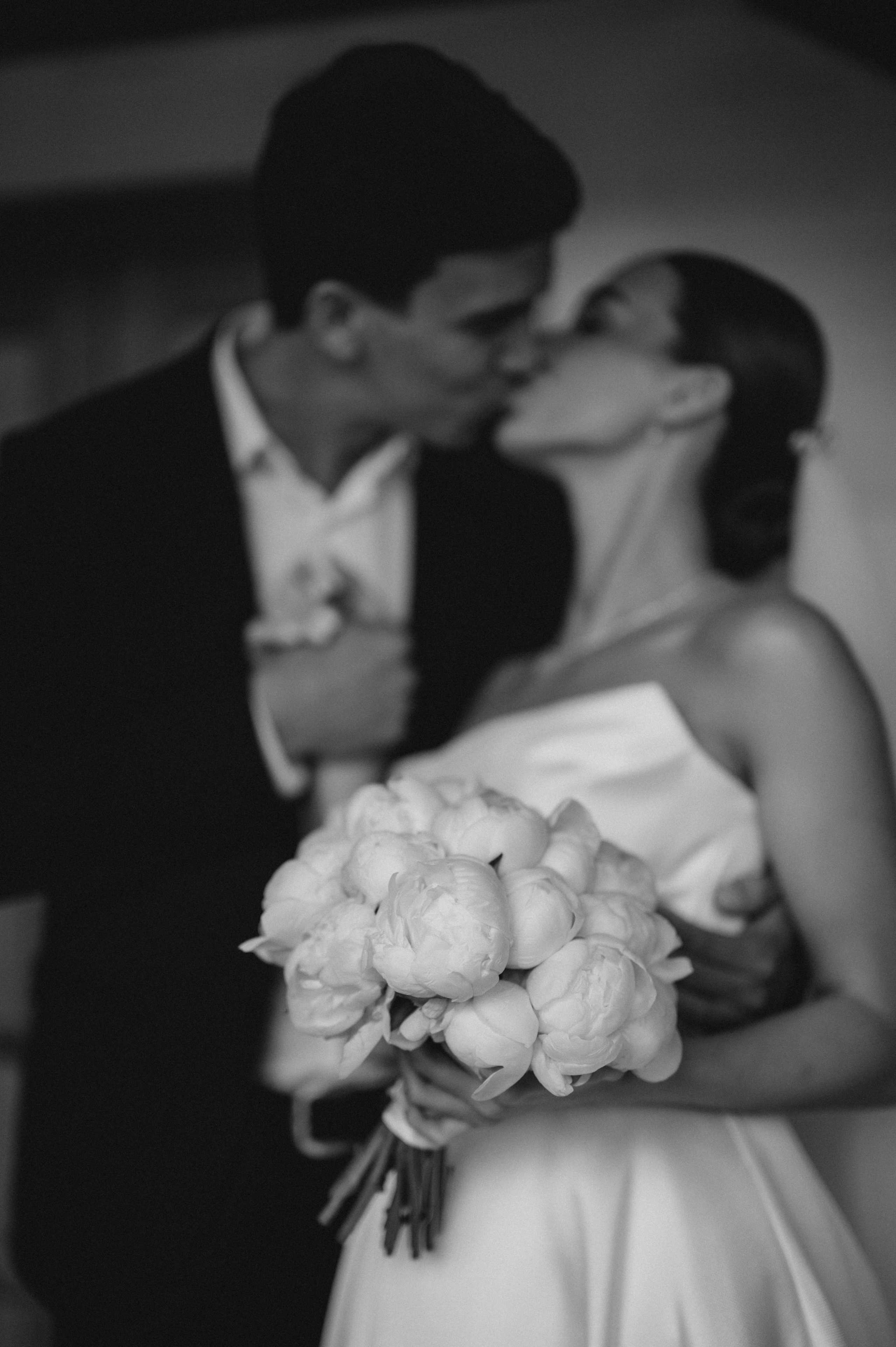 ОДНА СВАДЬБА ПОЛНОСТЬЮ. Свадебный организатор в Ростове-на-Дону Яснов Роман