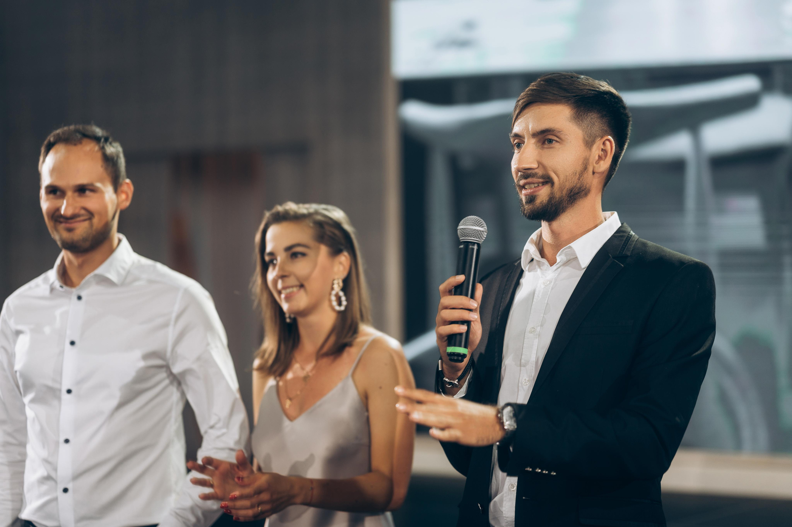 ОДНА СВАДЬБА ПОЛНОСТЬЮ. Свадебный организатор в Ростове-на-Дону Яснов Роман