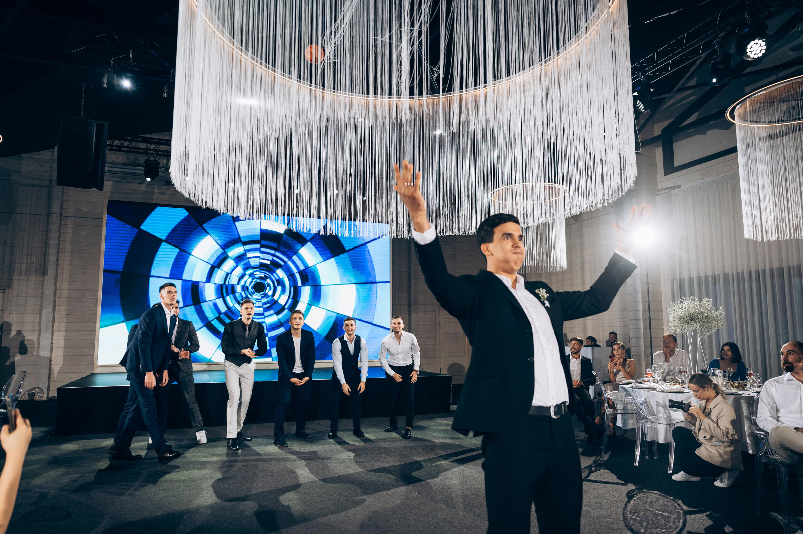 ОДНА СВАДЬБА ПОЛНОСТЬЮ. Свадебный организатор в Ростове-на-Дону Яснов Роман