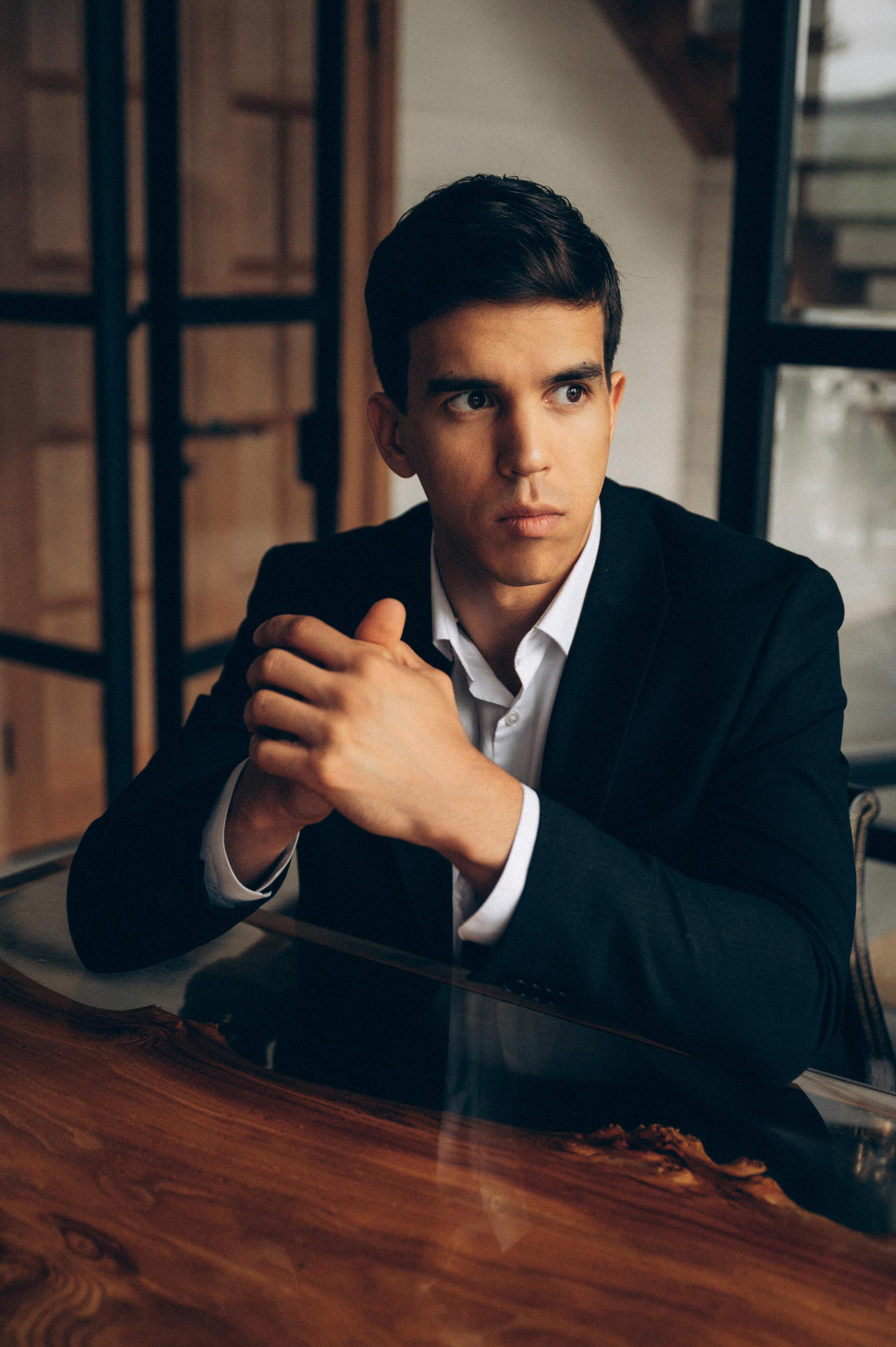 ОДНА СВАДЬБА ПОЛНОСТЬЮ. Свадебный организатор в Ростове-на-Дону Яснов Роман