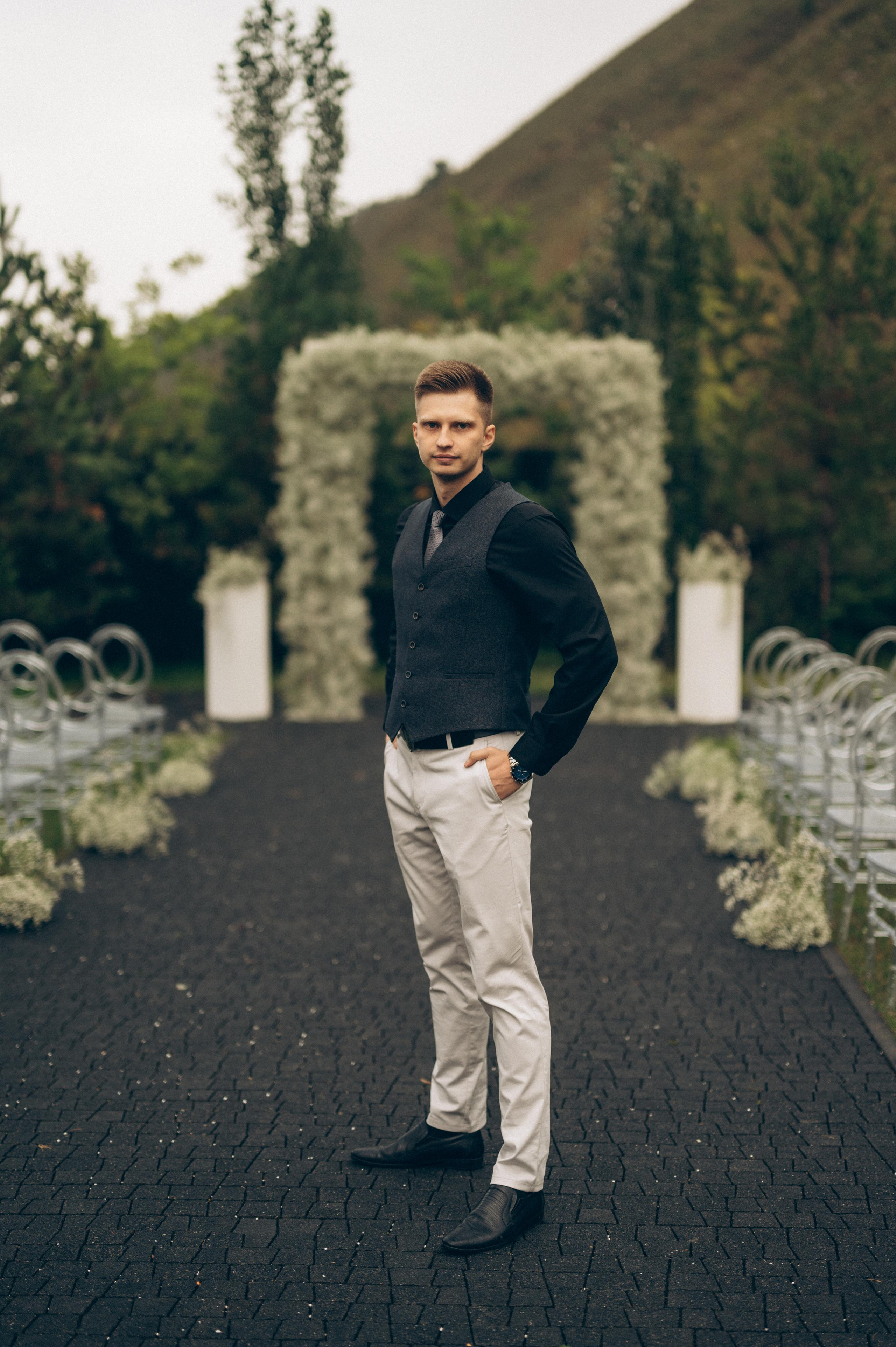 ОДНА СВАДЬБА ПОЛНОСТЬЮ. Свадебный организатор в Ростове-на-Дону Яснов Роман