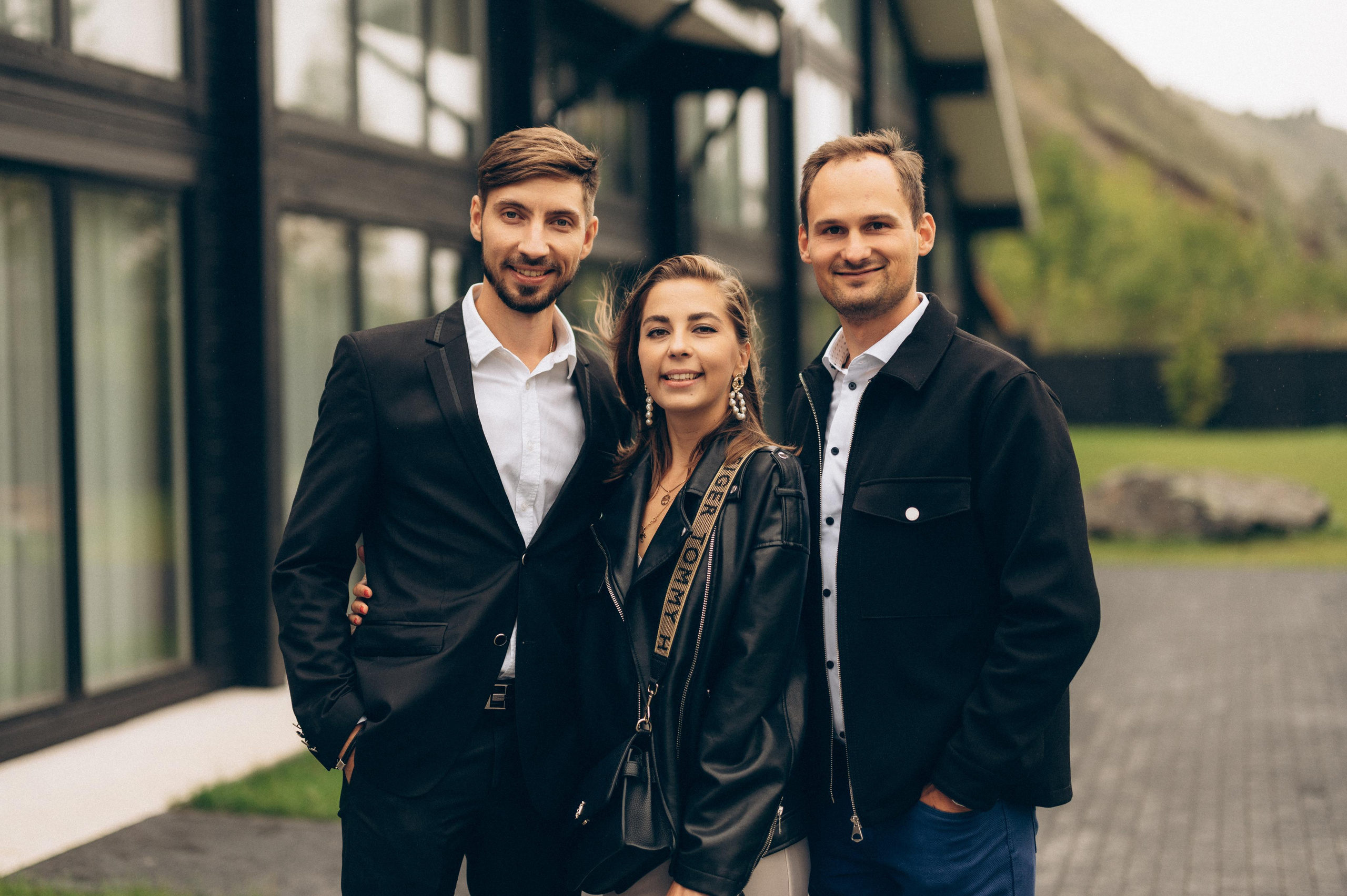 ОДНА СВАДЬБА ПОЛНОСТЬЮ. Свадебный организатор в Ростове-на-Дону Яснов Роман