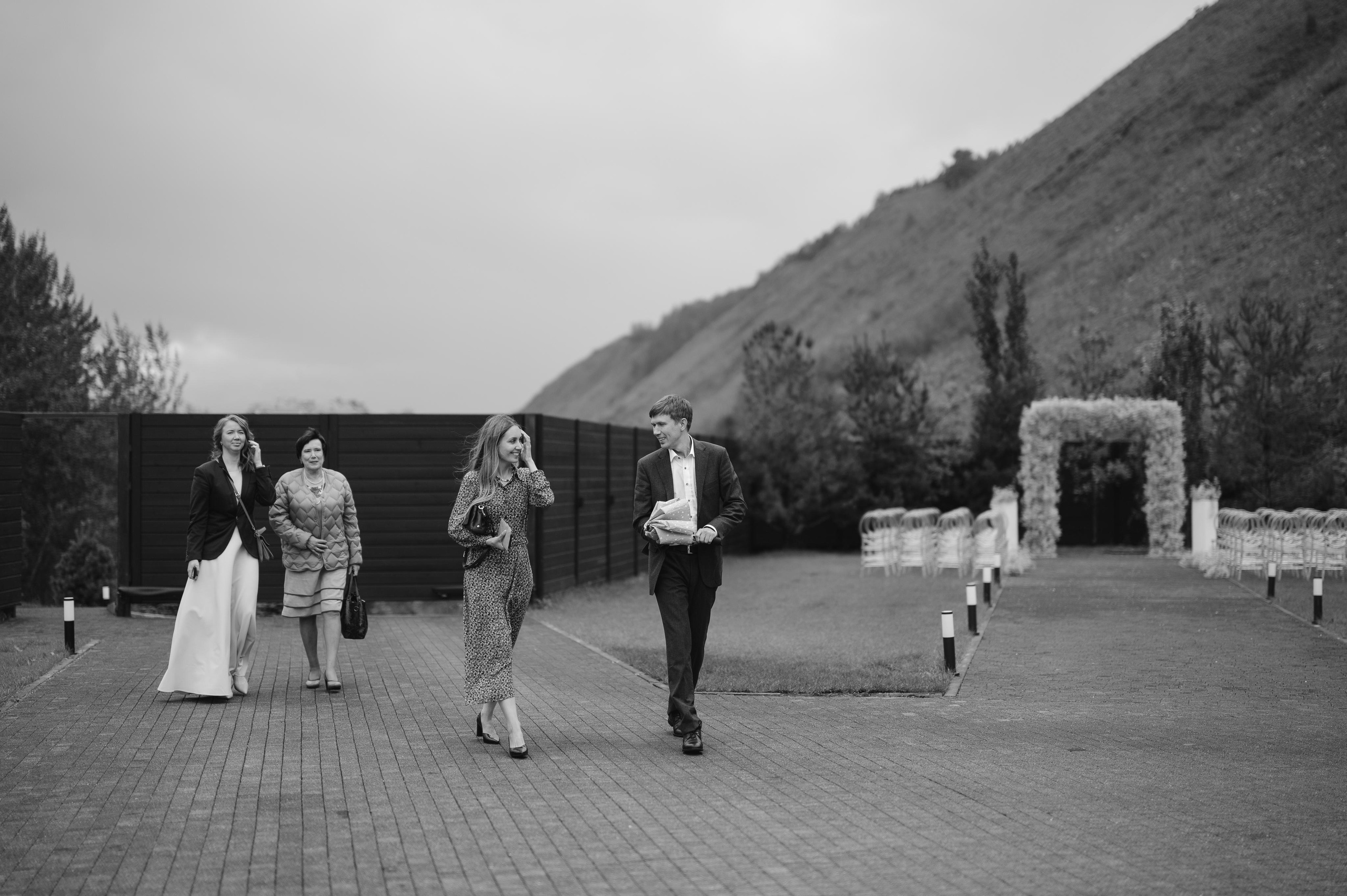 ОДНА СВАДЬБА ПОЛНОСТЬЮ. Свадебный организатор в Ростове-на-Дону Яснов Роман