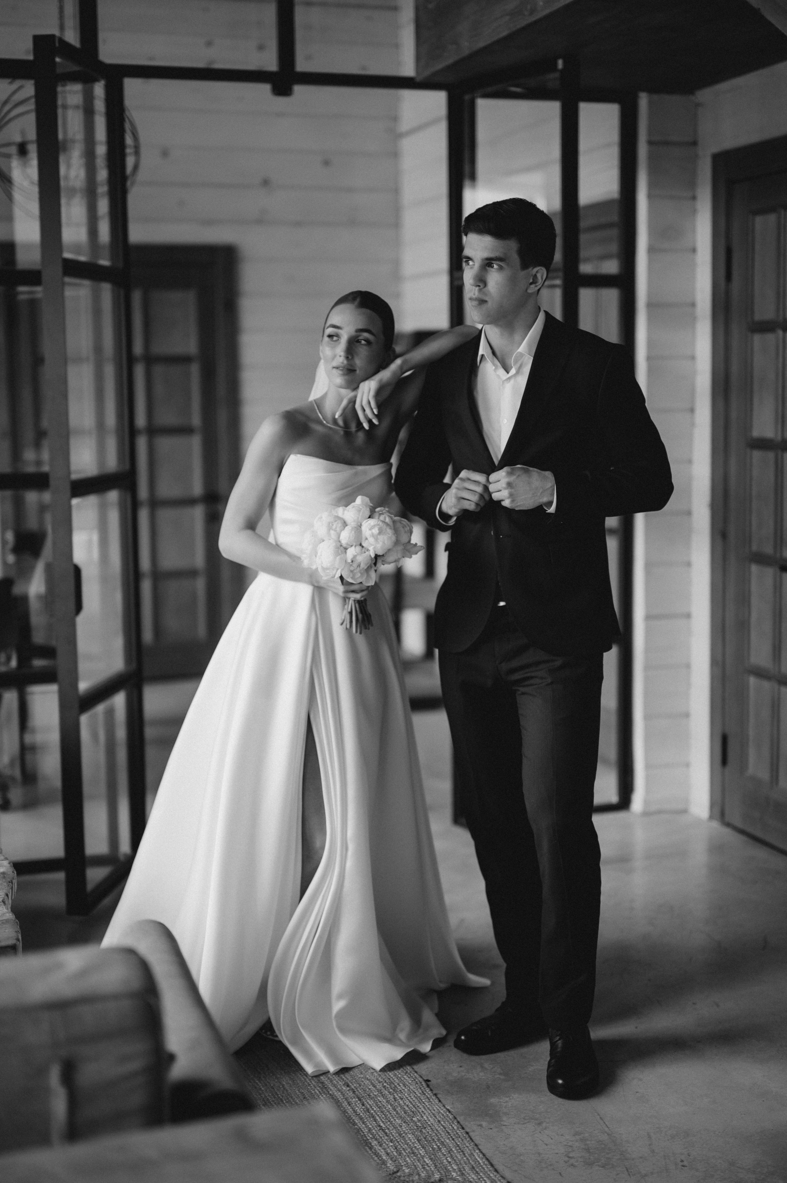 ОДНА СВАДЬБА ПОЛНОСТЬЮ. Свадебный организатор в Ростове-на-Дону Яснов Роман