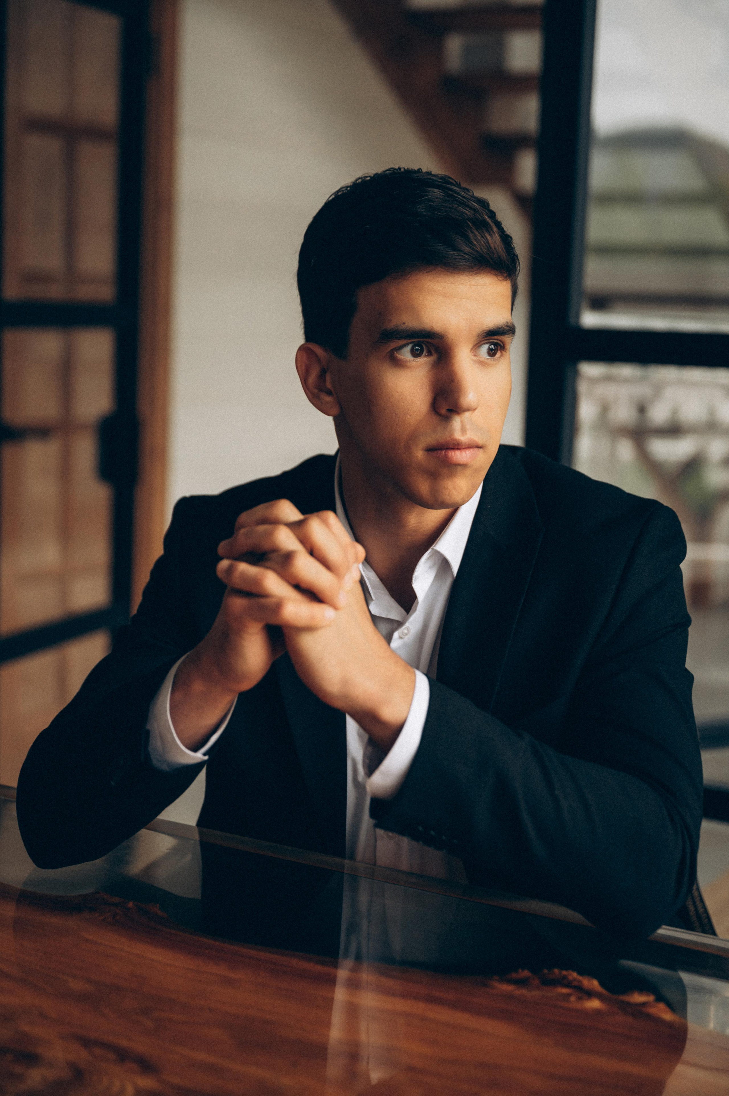 ОДНА СВАДЬБА ПОЛНОСТЬЮ. Свадебный организатор в Ростове-на-Дону Яснов Роман