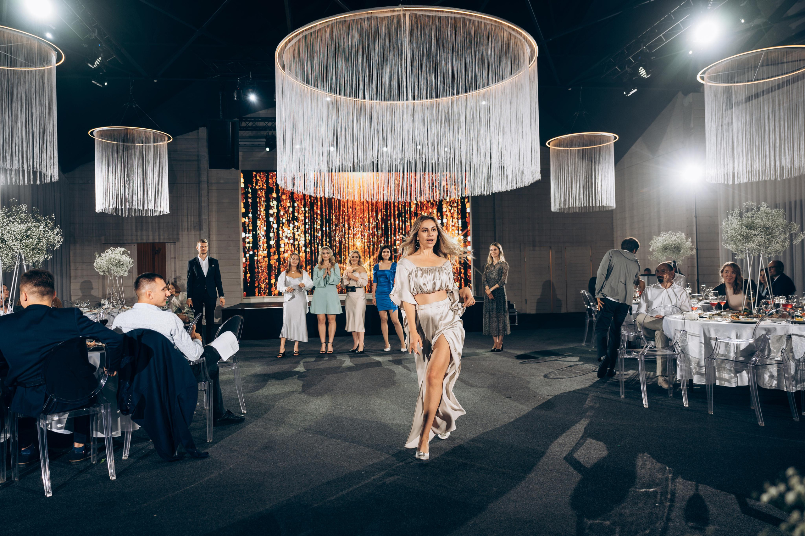 ОДНА СВАДЬБА ПОЛНОСТЬЮ. Свадебный организатор в Ростове-на-Дону Яснов Роман