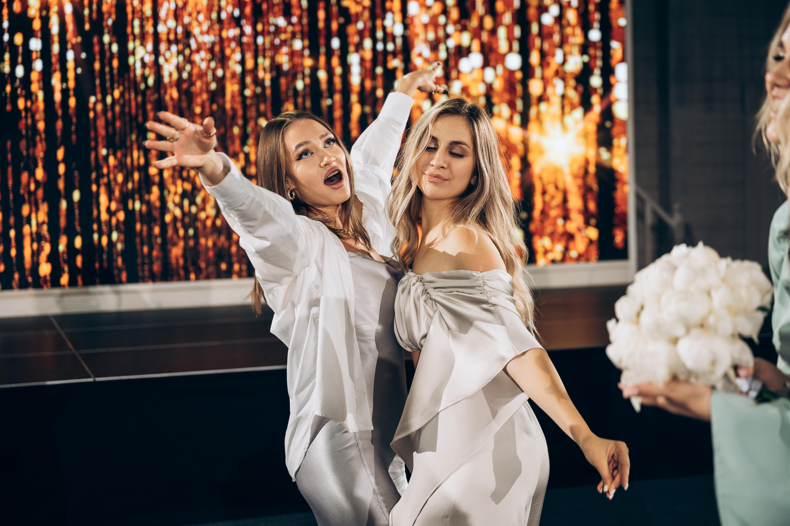 ОДНА СВАДЬБА ПОЛНОСТЬЮ. Свадебный организатор в Ростове-на-Дону Яснов Роман