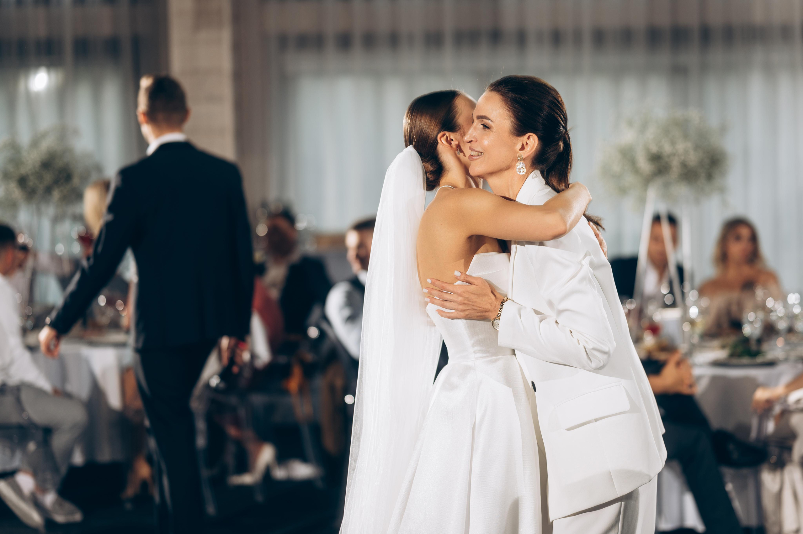 ОДНА СВАДЬБА ПОЛНОСТЬЮ. Свадебный организатор в Ростове-на-Дону Яснов Роман