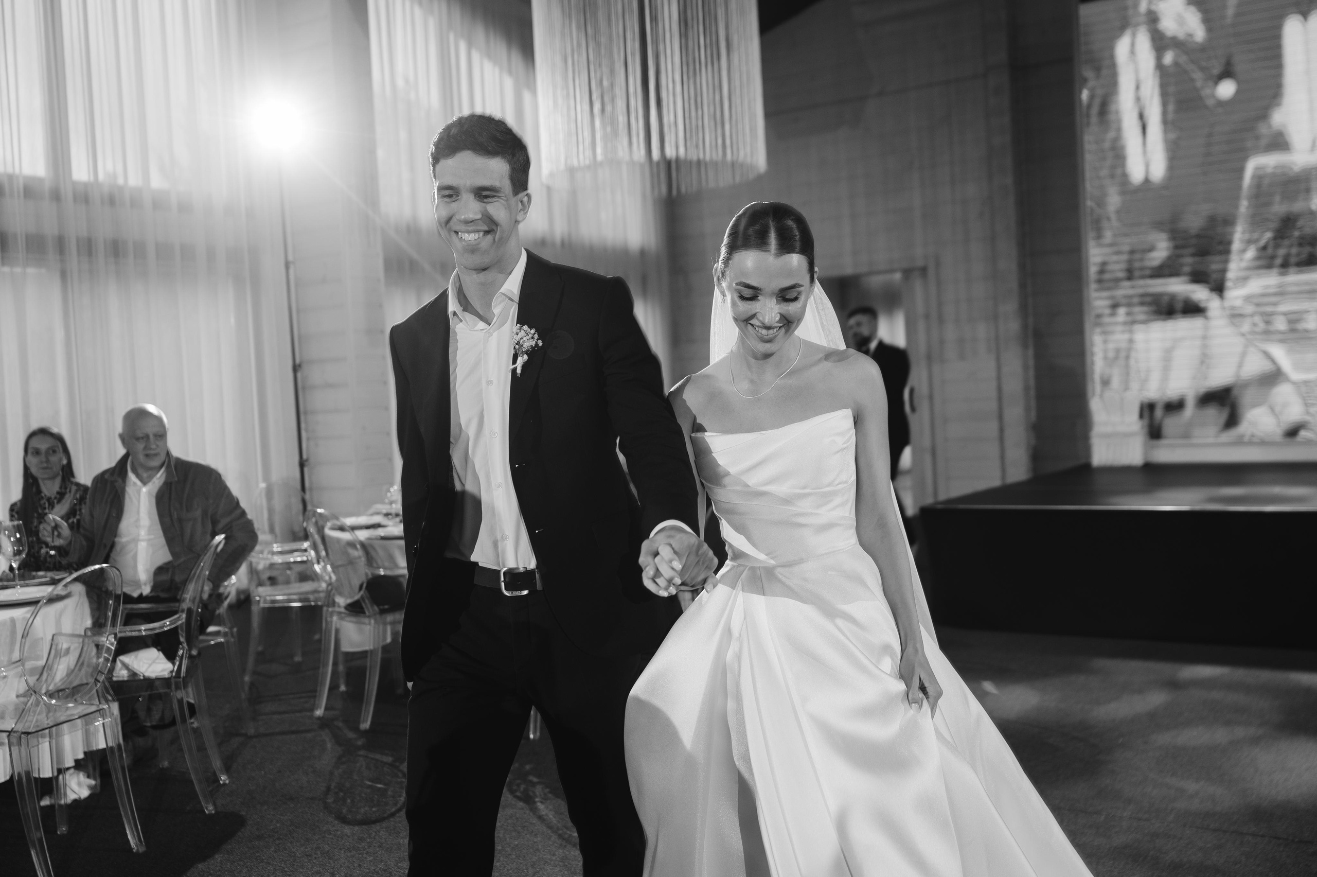 ОДНА СВАДЬБА ПОЛНОСТЬЮ. Свадебный организатор в Ростове-на-Дону Яснов Роман