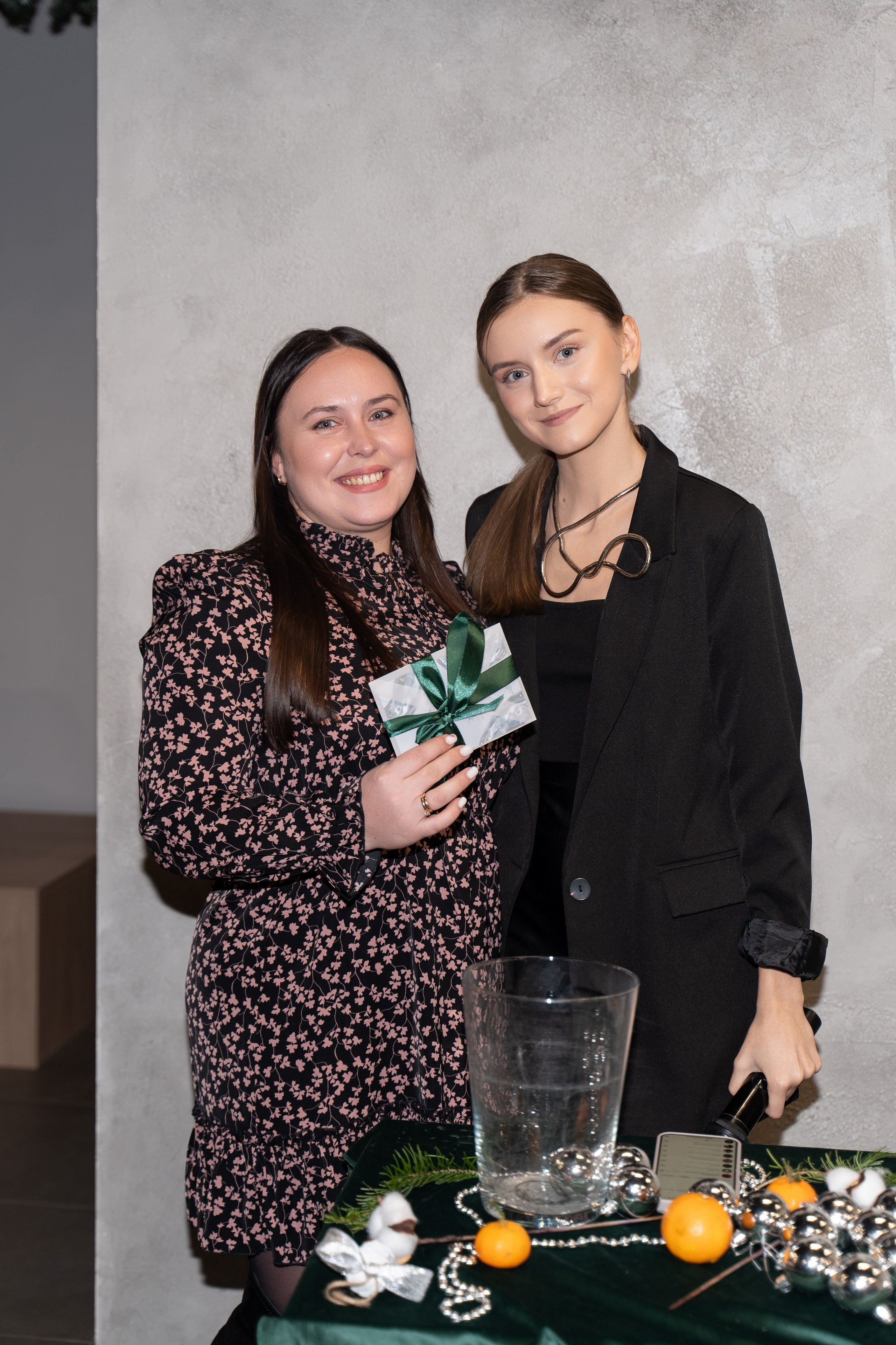 Корпоратив студии маникюра VTOPE. Margosha-ph.ru