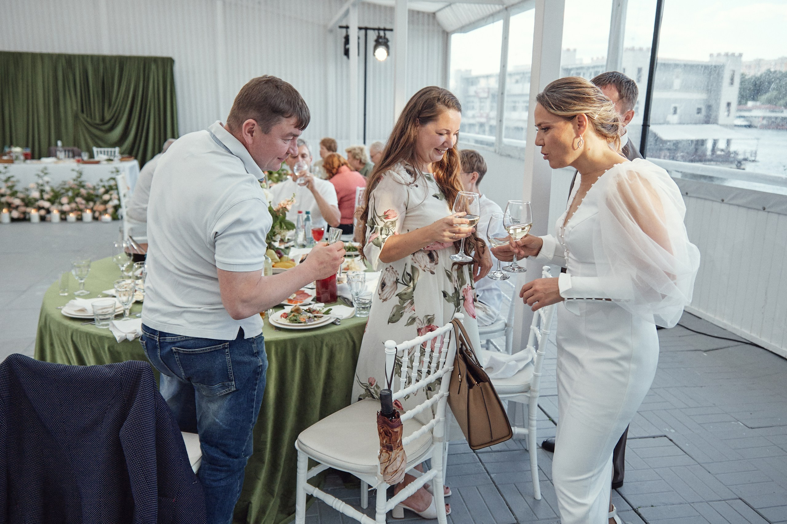 Счастье здесь. Свадебный фотограф Антон Артюшин. Работаю в Нижнем Новгороде и Москве