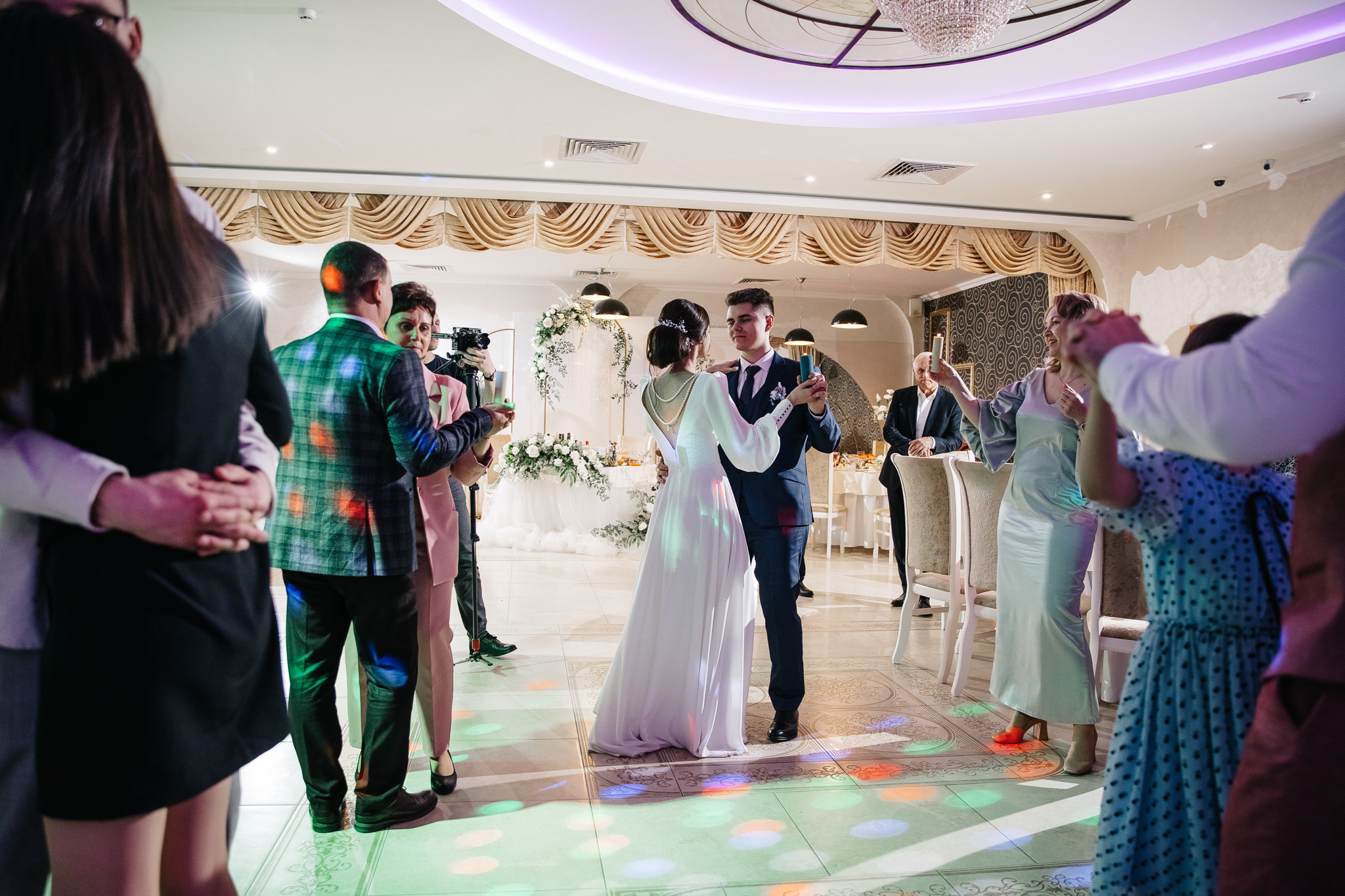 Екатерина & Виктор in «Romanoff». Свадебный и семейный фотограф в Краснодаре