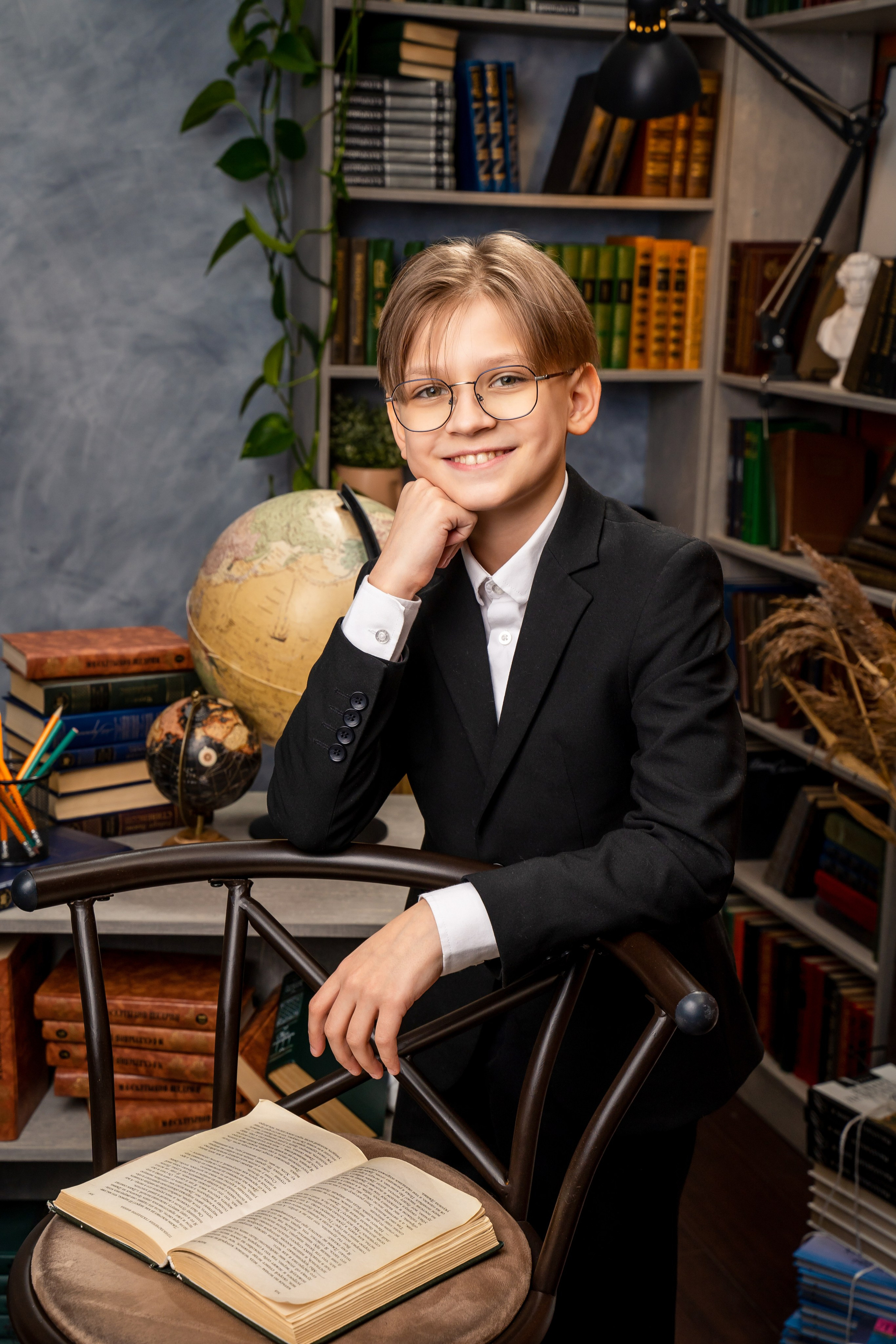 Начальная школа. Выпускные альбомы в городе Кирове. Фотограф Екатерина Невская