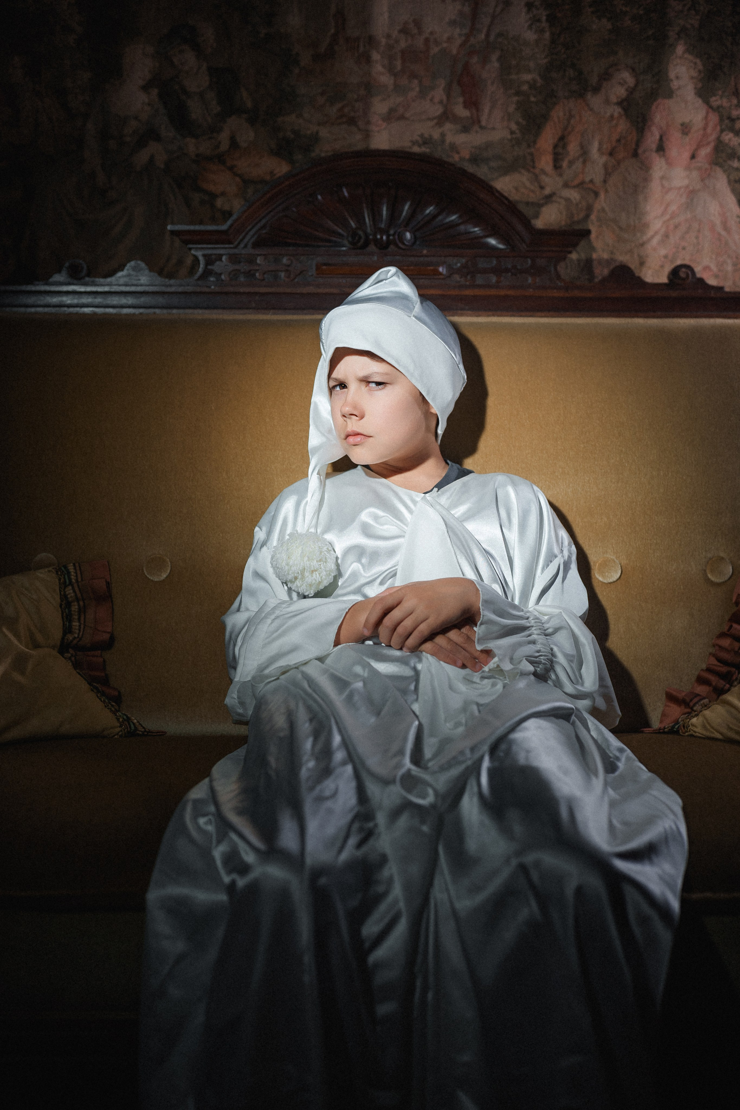 Примеры стилизации портретов и нестандартного света. Фотограф Олег Сотник