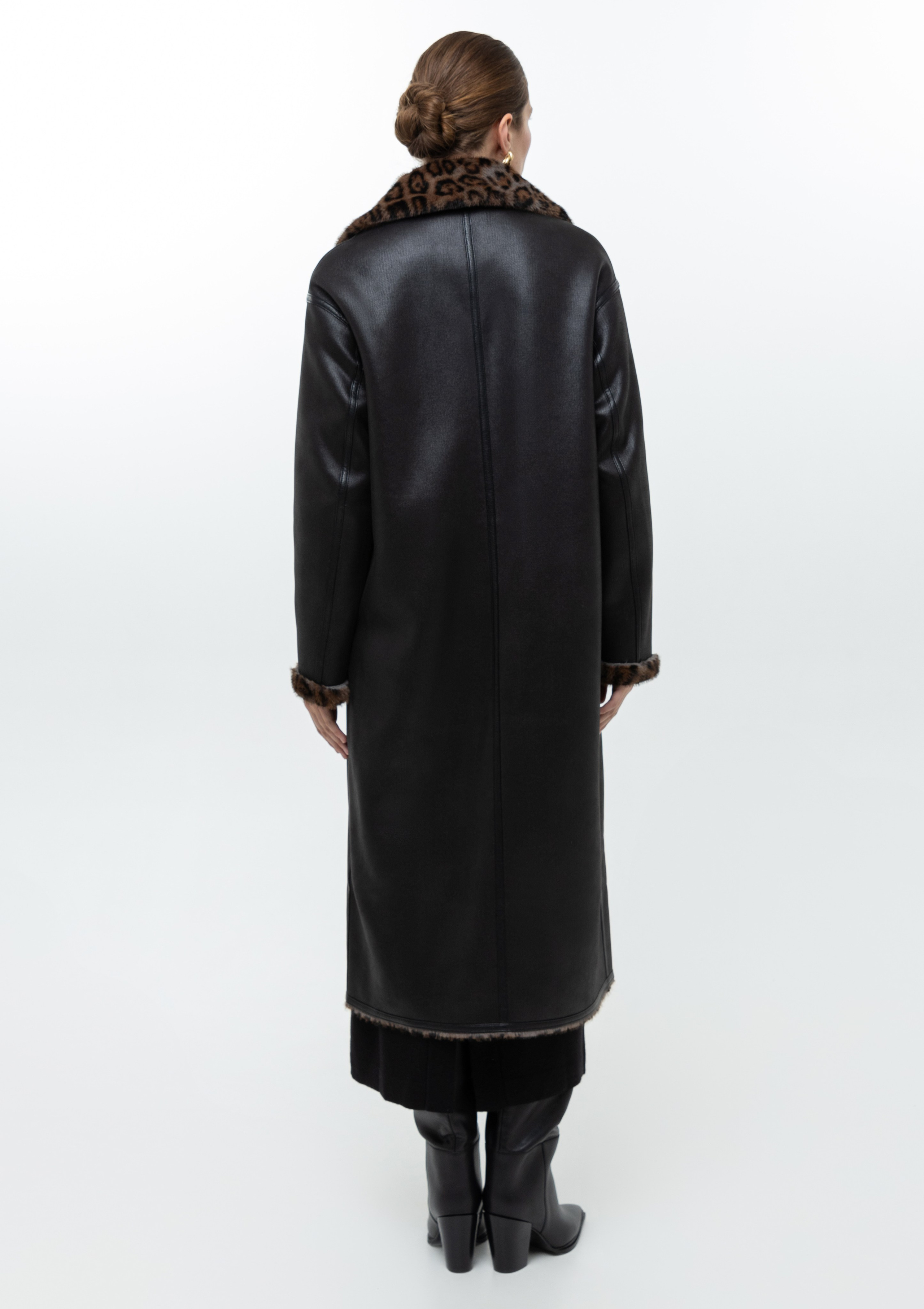 Каталог. Верхняя одежда + трикотаж бренда. 4ч,. Визажист для брендов, Фэшн продюсер Олеся Глушкова