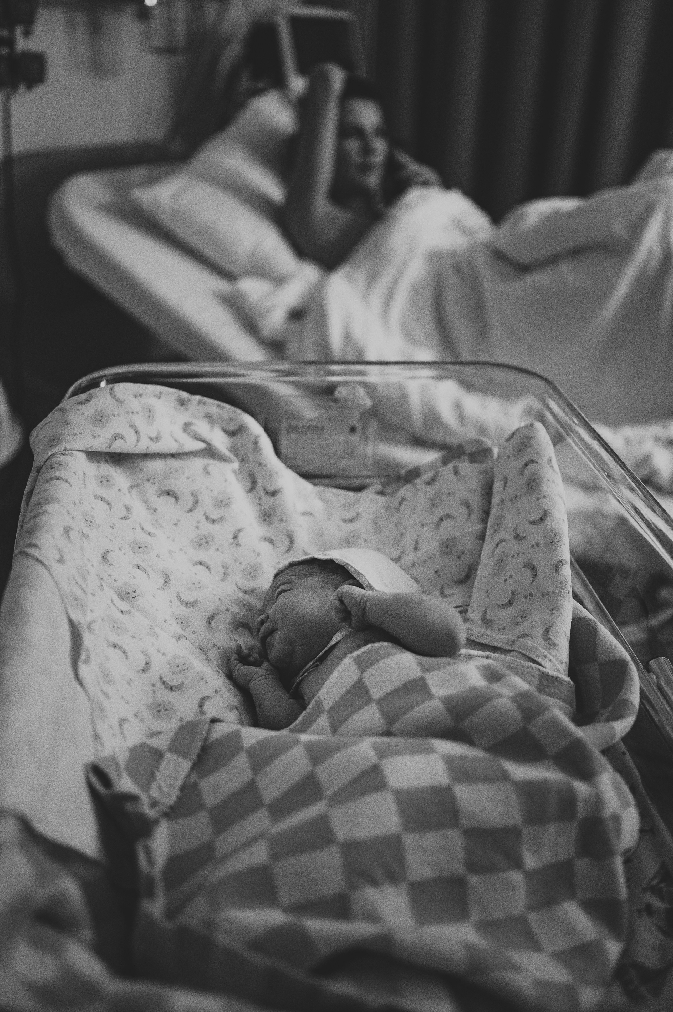 Рождение Антонины. Фотограф и видеограф в Санкт-Петербурге Полина Янушко. Съёмка родов