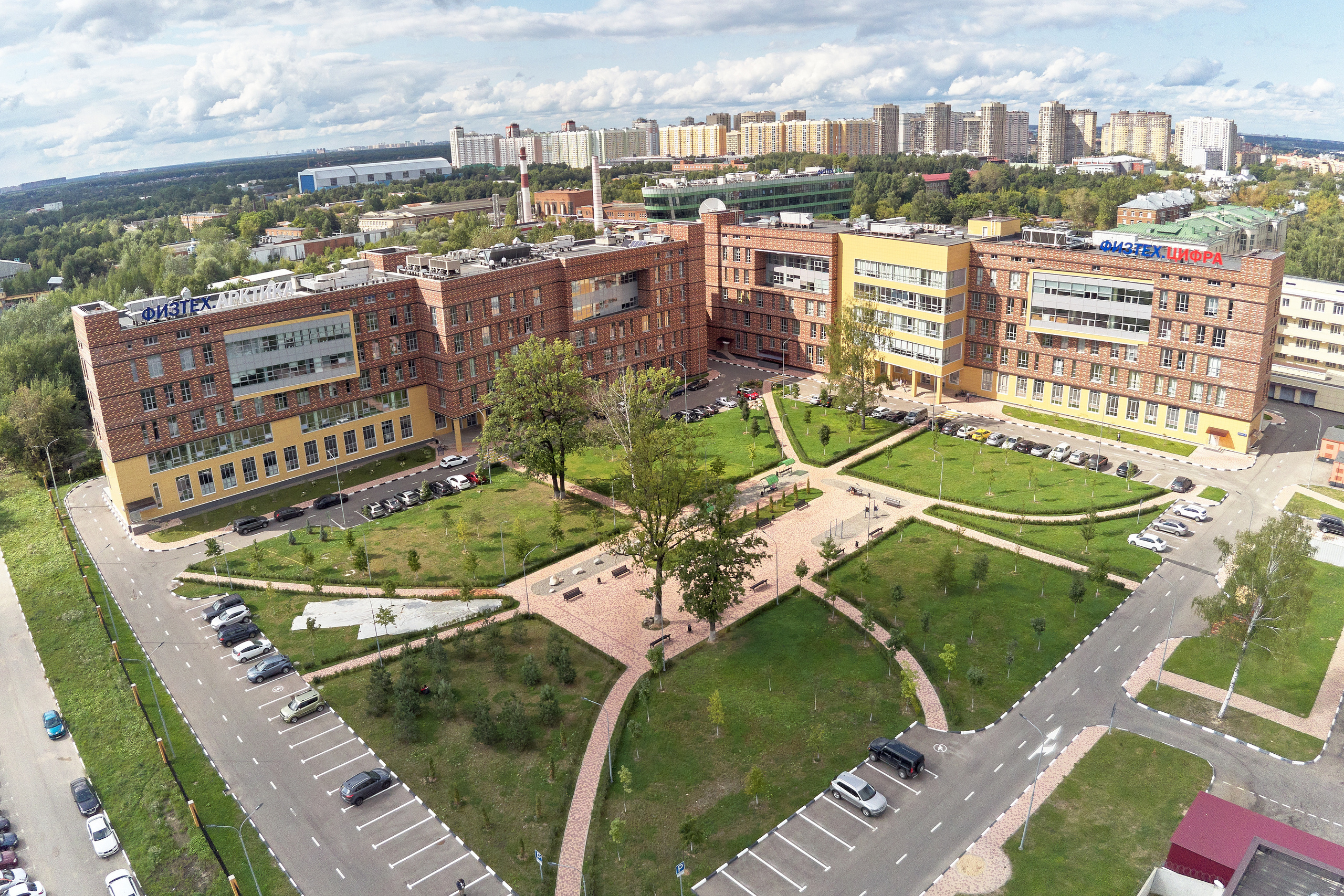 Interior and exterior. Evgeny Pelevin. Photographer. Industry, reporting, weddings, portrait