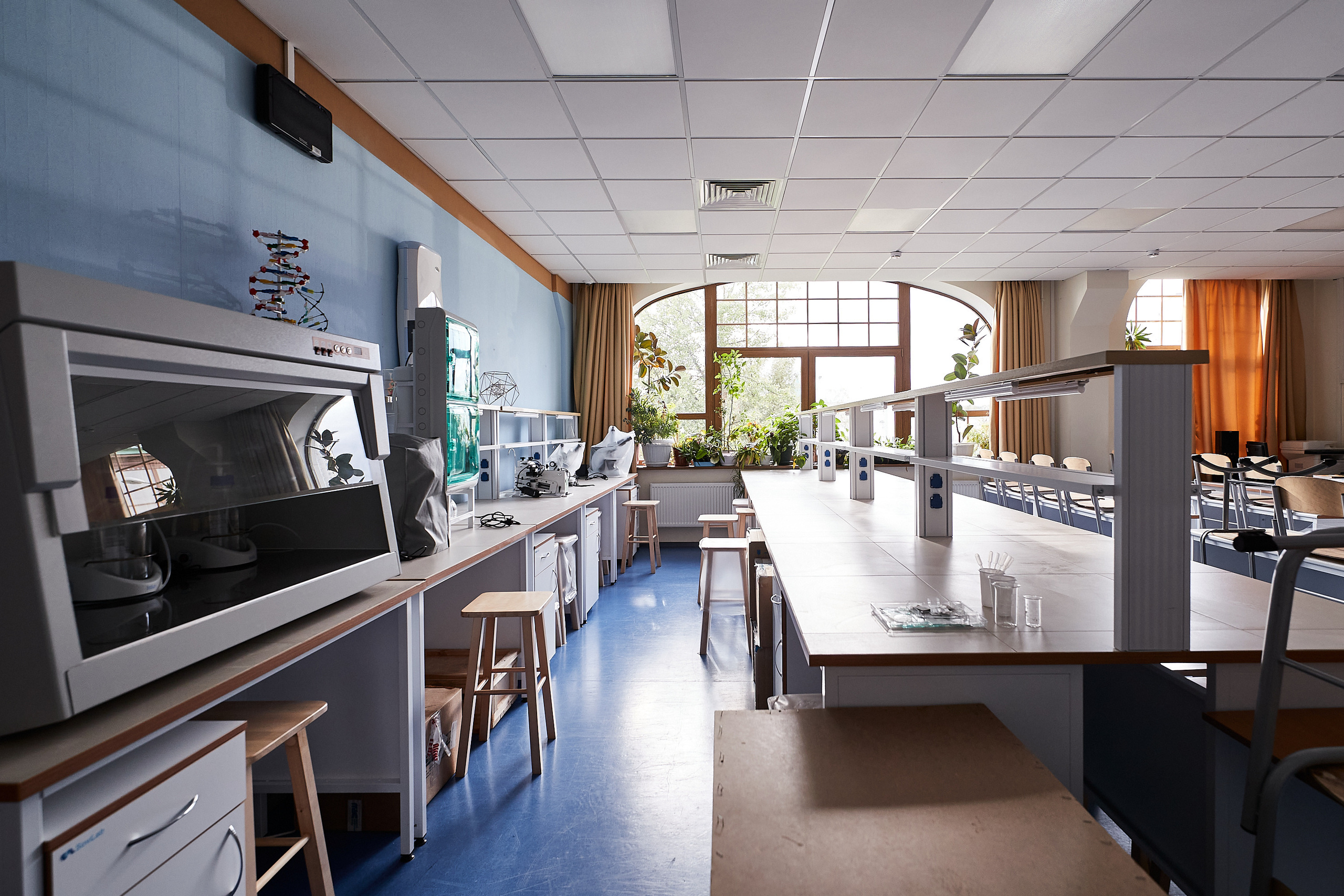 Interior and exterior. Evgeny Pelevin. Photographer. Industry, reporting, weddings, portrait