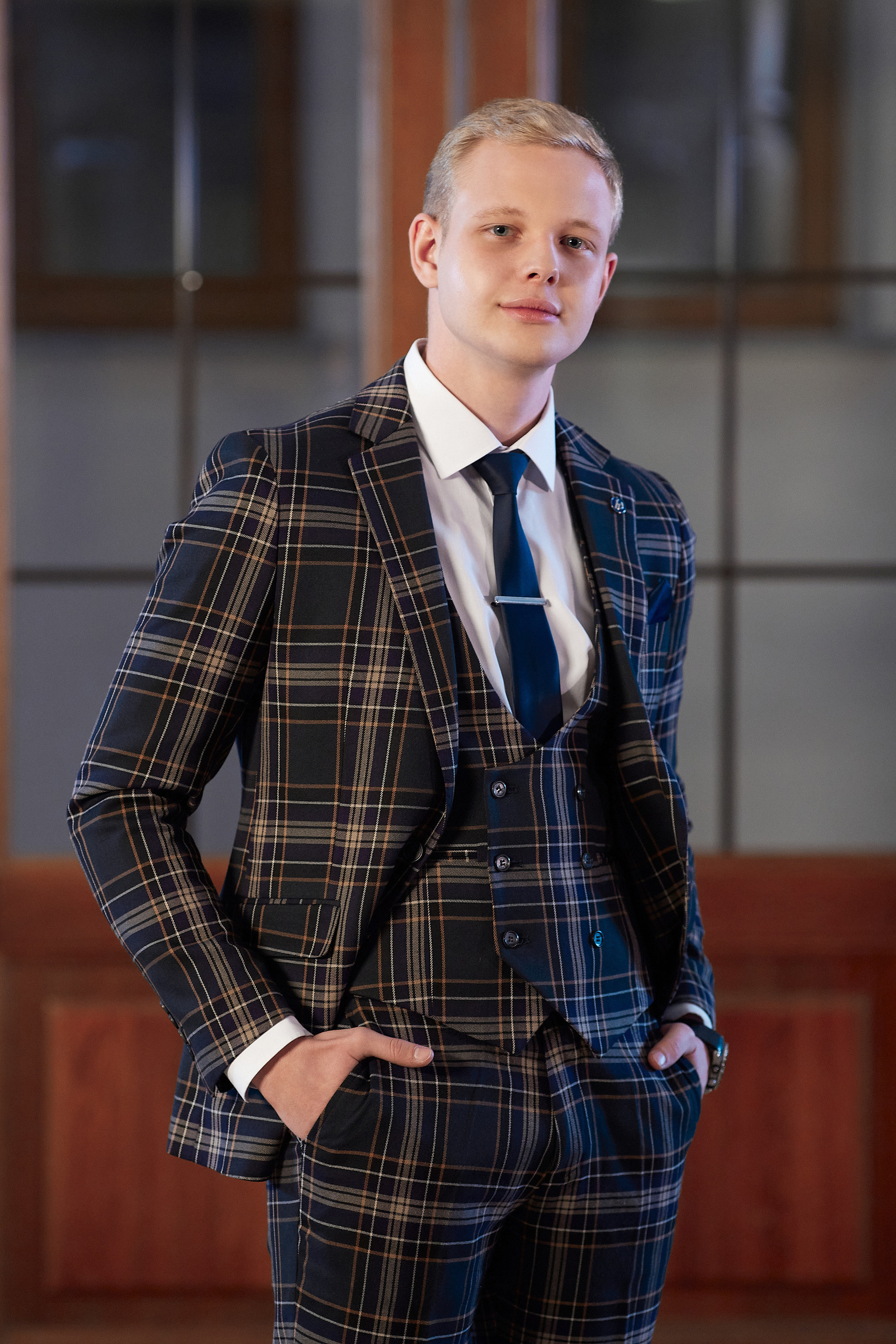 דְיוֹקָן. יבגני פלבין. צלם. תעשייה, דיווחים, חתונות, פורטרט