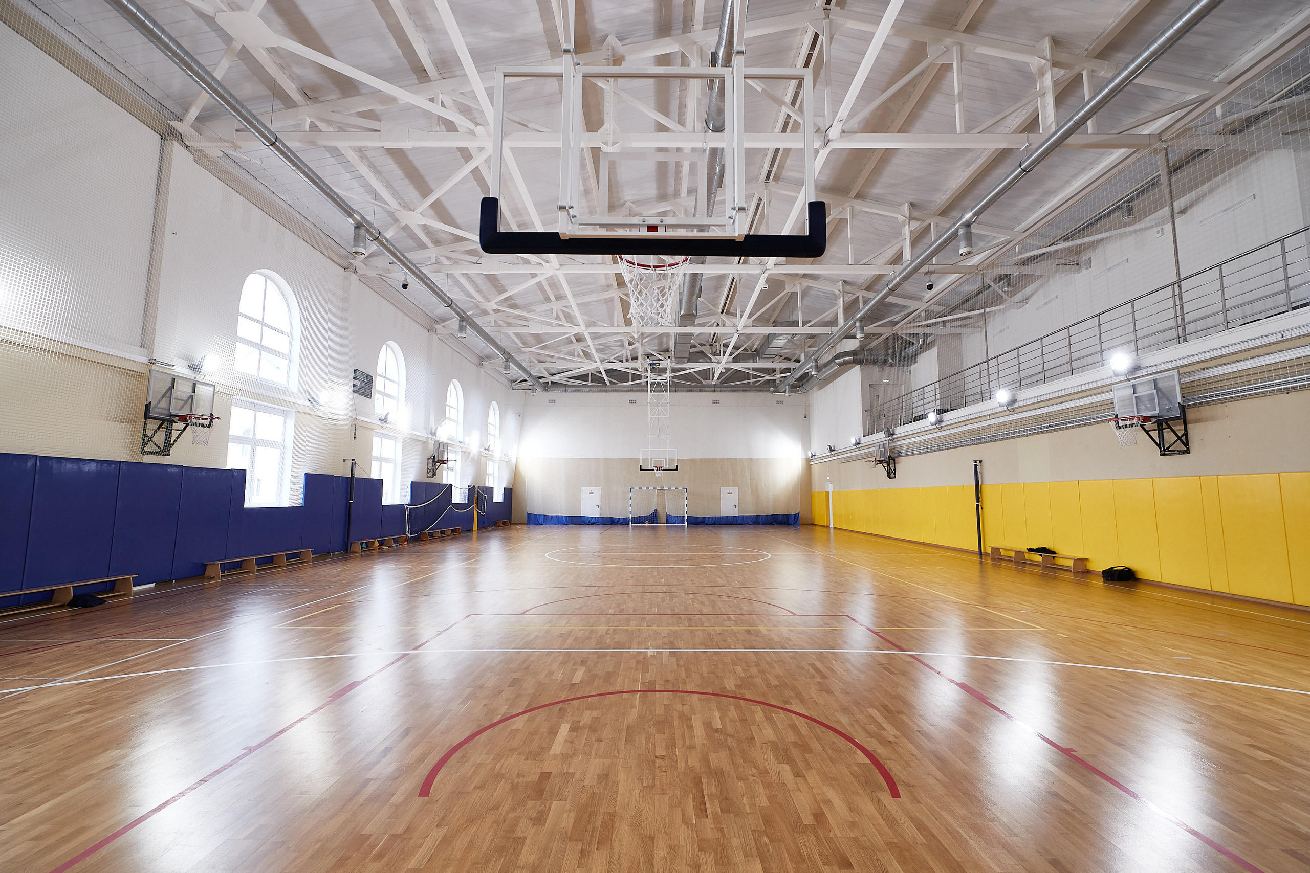 Interior and exterior. Evgeny Pelevin. Photographer. Industry, reporting, weddings, portrait