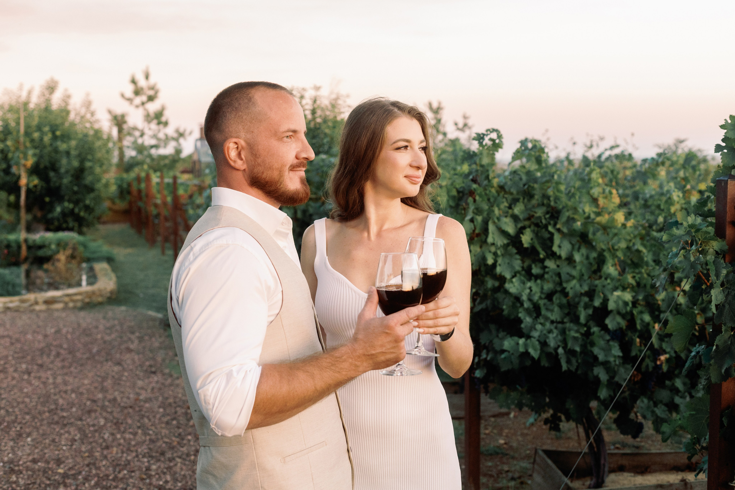 Фотосессия с кабриолетом в городе Ростове для Сергея и Августины