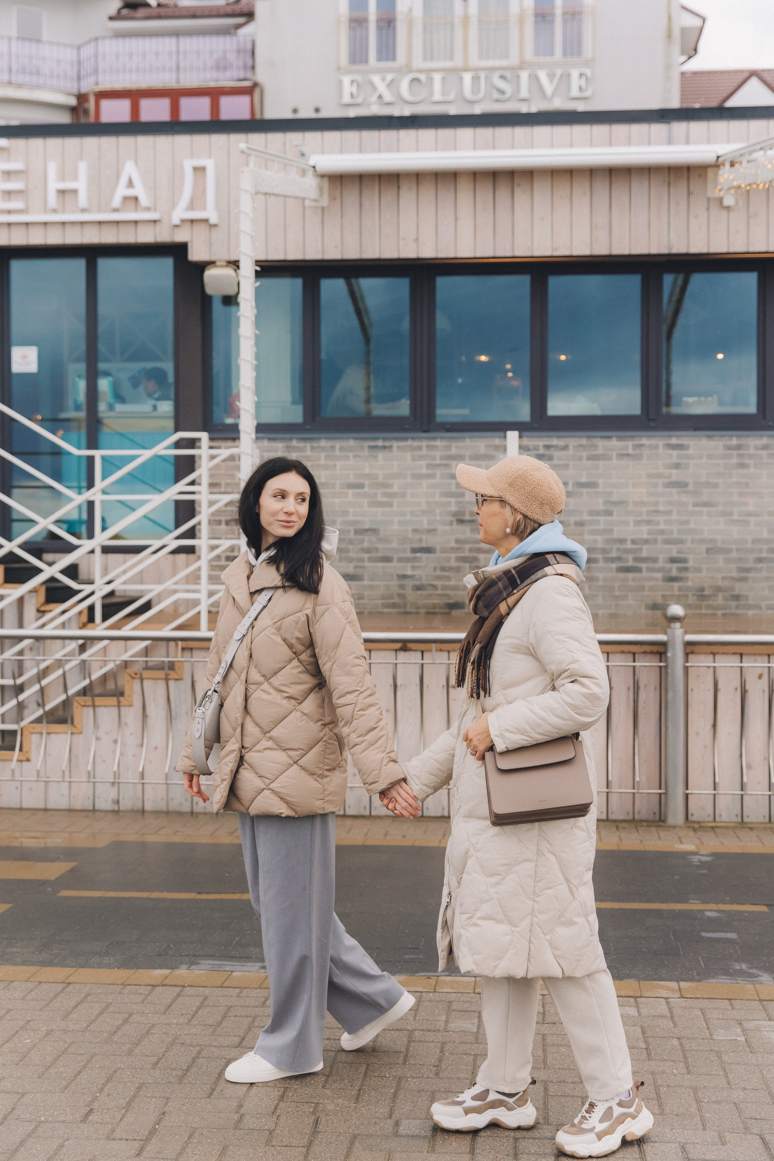 Ирина с дочерью. Фотограф Зеленоградск Красильникова Елена