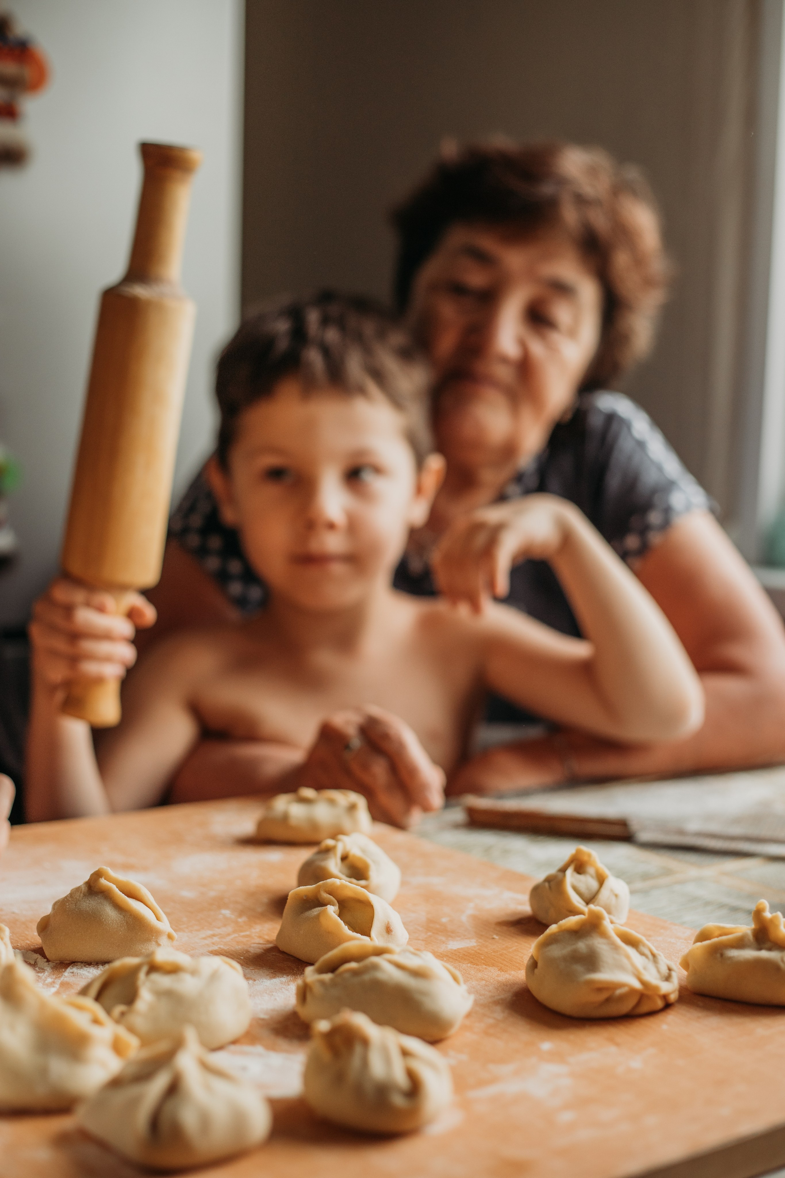 Домашняя фотосессия моей семьи. Венера Гайн. Репортажный фотограф  Тюмень. Обучение фотографии с 0