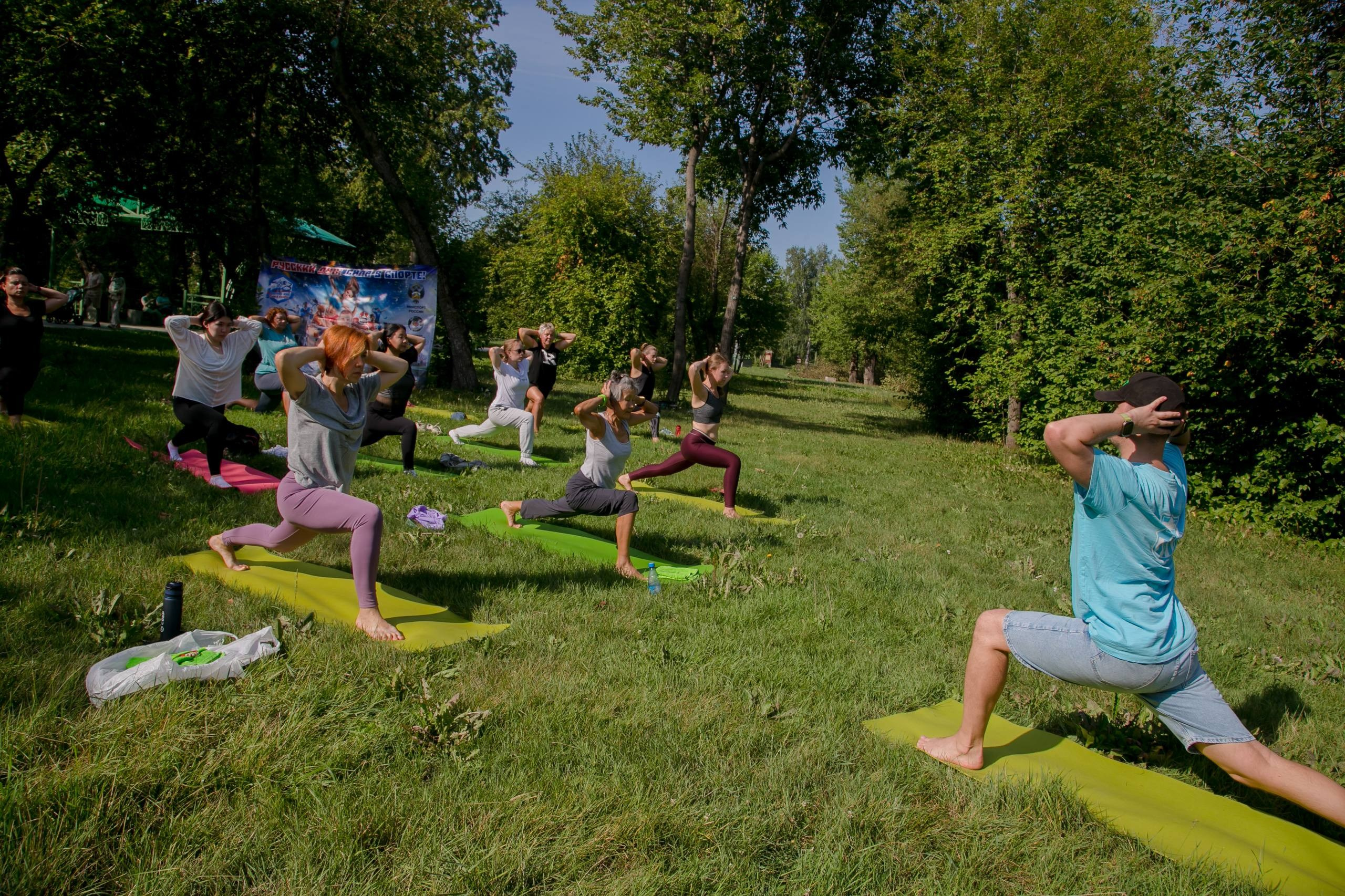 Yoga вместе с Xfit!. Репортажная съемка Иркутск Александр Ростов