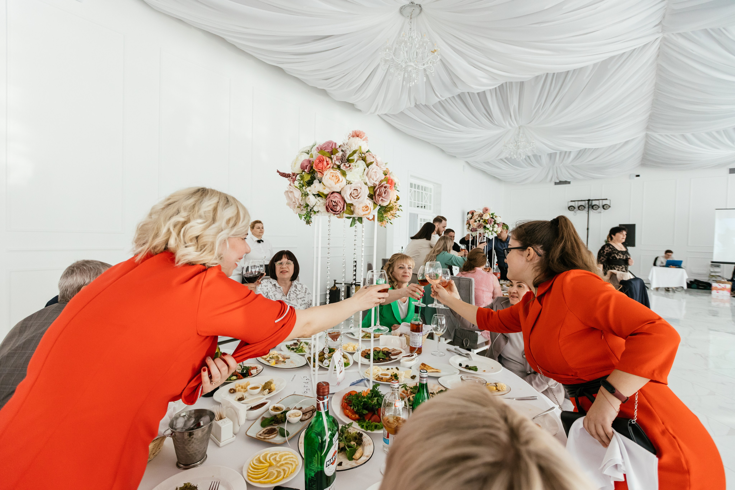 Выездная регистрация и банкет. Свадебный и семейный фотограф Ростова-на-Дону Ирина Бондарева