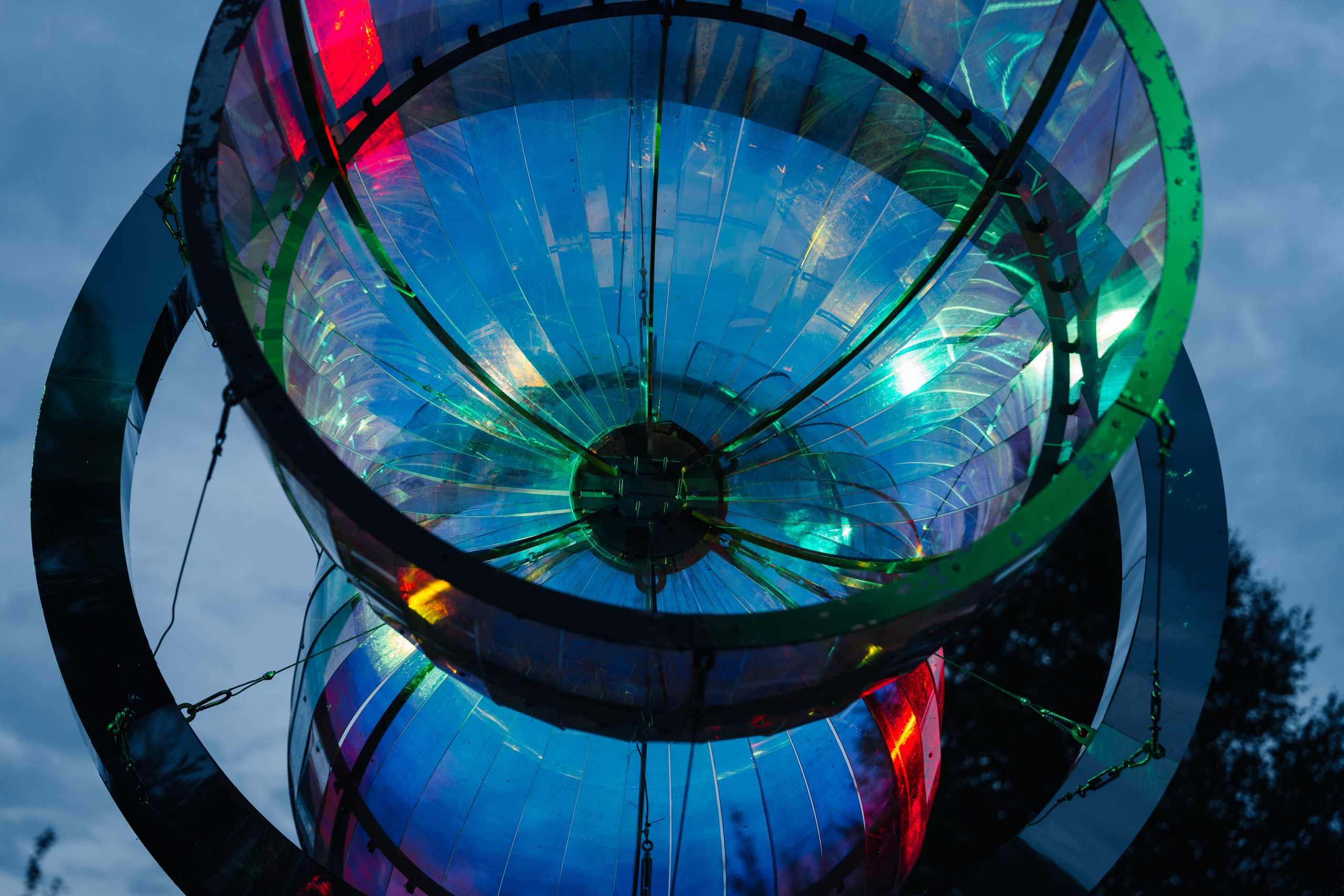 Outline 2024. @tomrus: Рустам Шагиморданов — фотограф