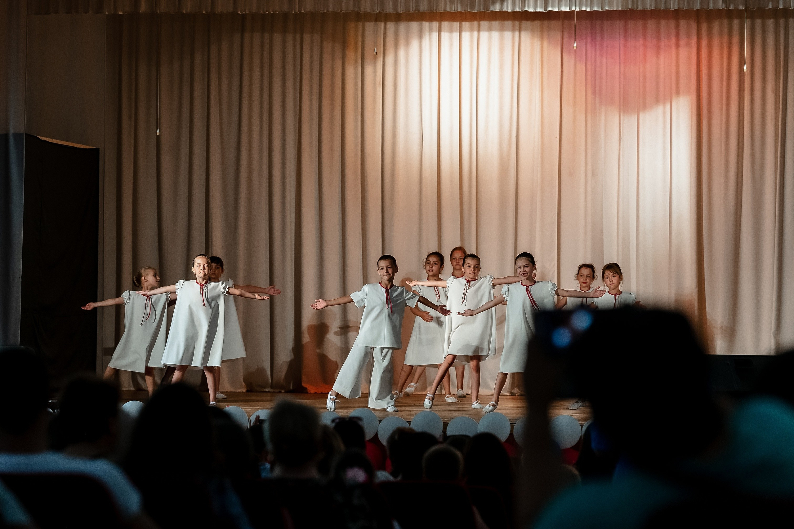 ДЕНЬ РОССИИ 2024. Фотограф Котова Валентина