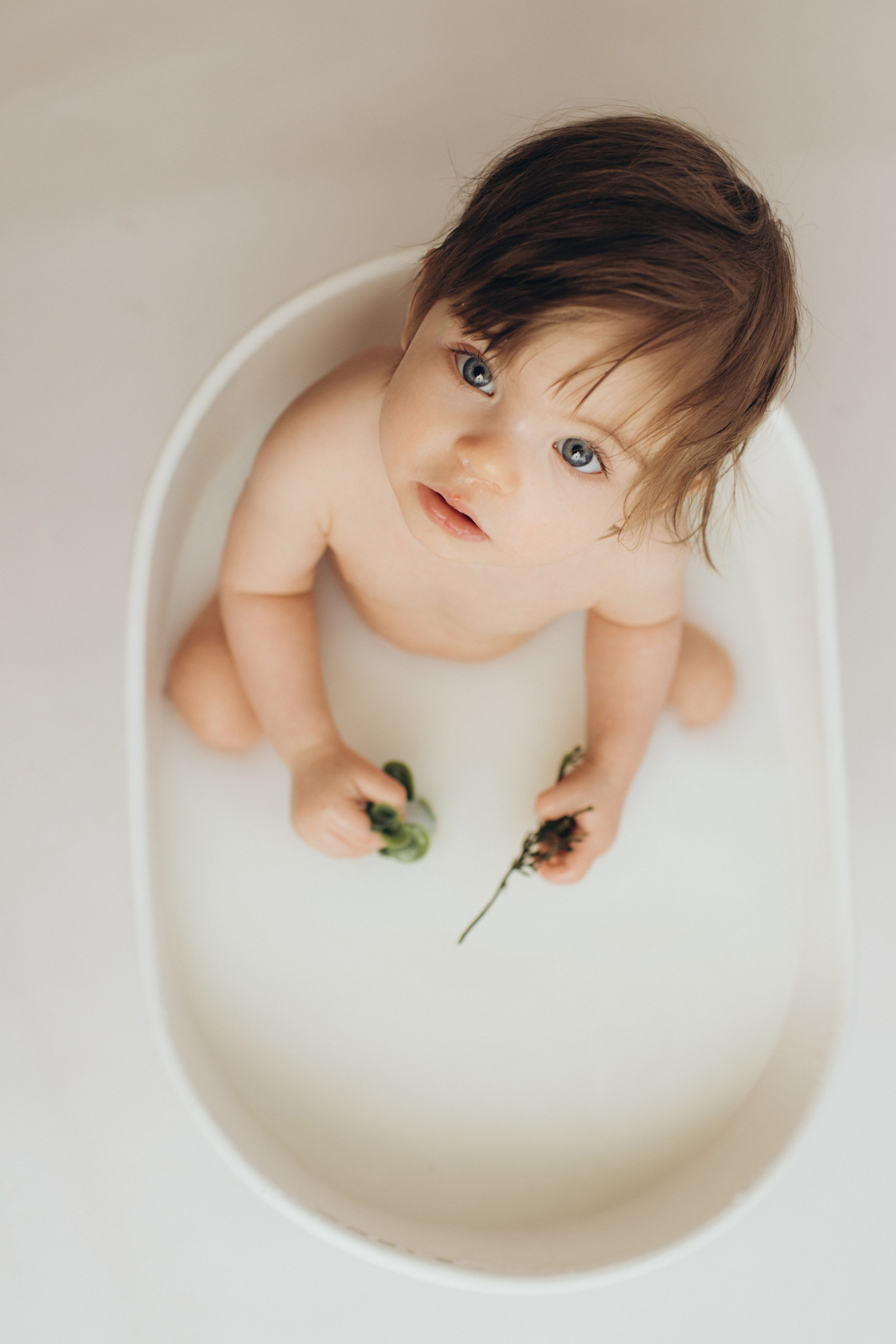 Фотосессия Первый Годик. Фотостудия для новорожденных и малышей в Твери — На ручки