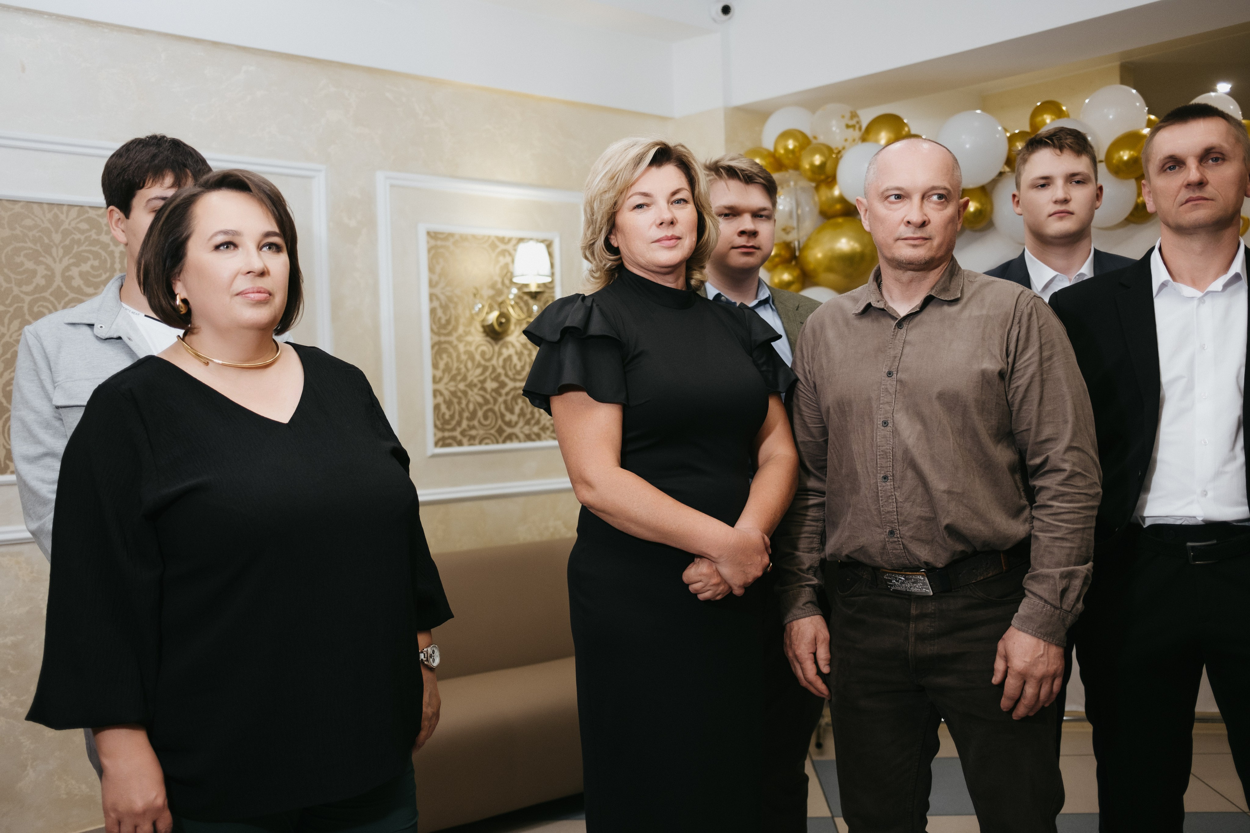 Выпускной 11 класс школы № 30. Свадебный и репортажной фотограф Денис Ожигин в Краснодаре и Краснодарском крае