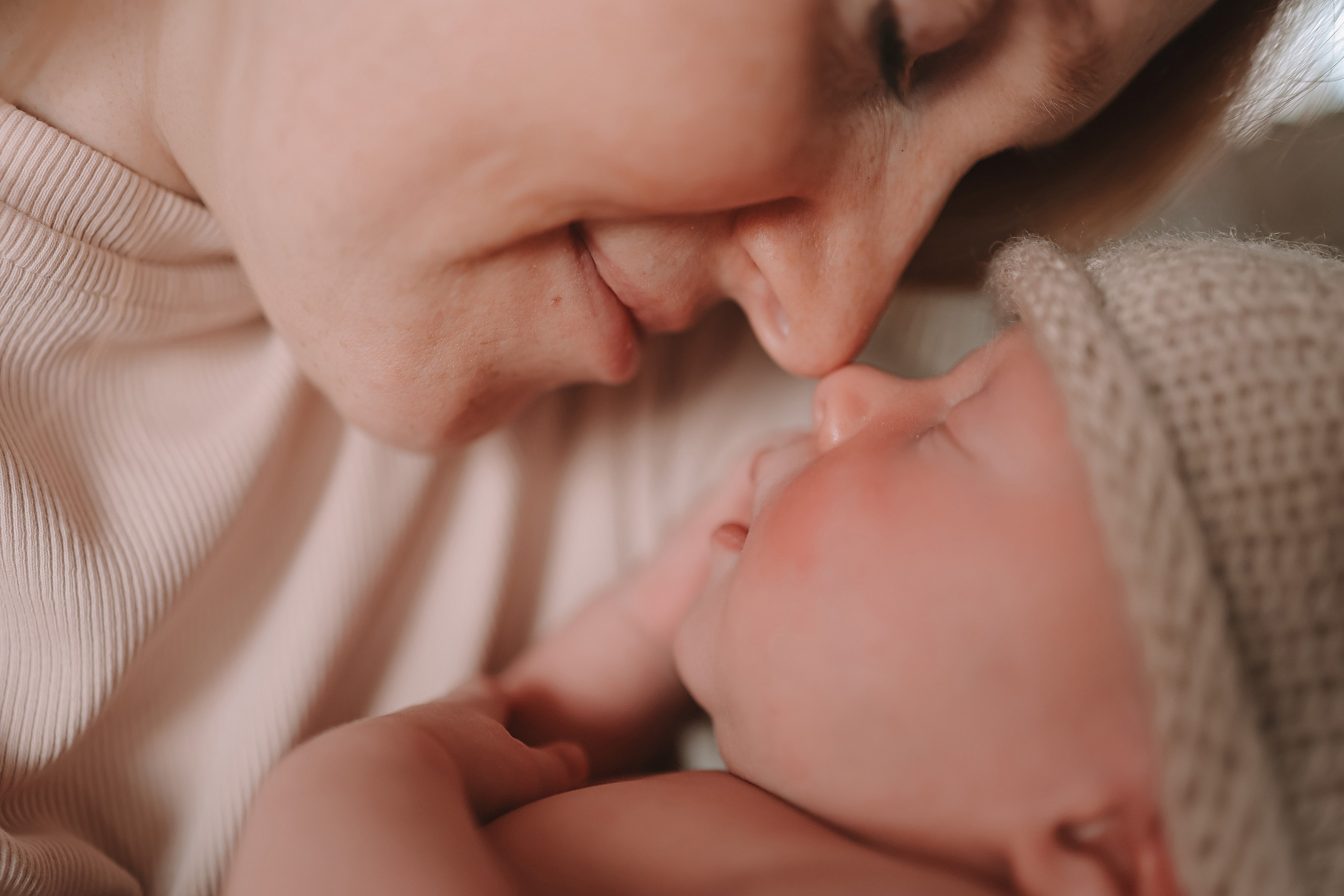 Ефим, 2 недели. Семейный фотограф Тюмень, фотограф на роды Салмина Мария
