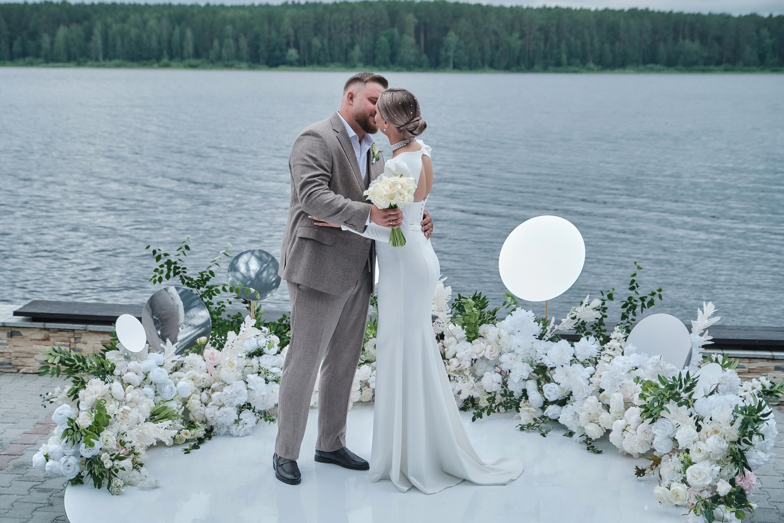 Дмитрий и Ольга. Свадебный организатор координатор Екатеринбург Серов Дарья Окишева