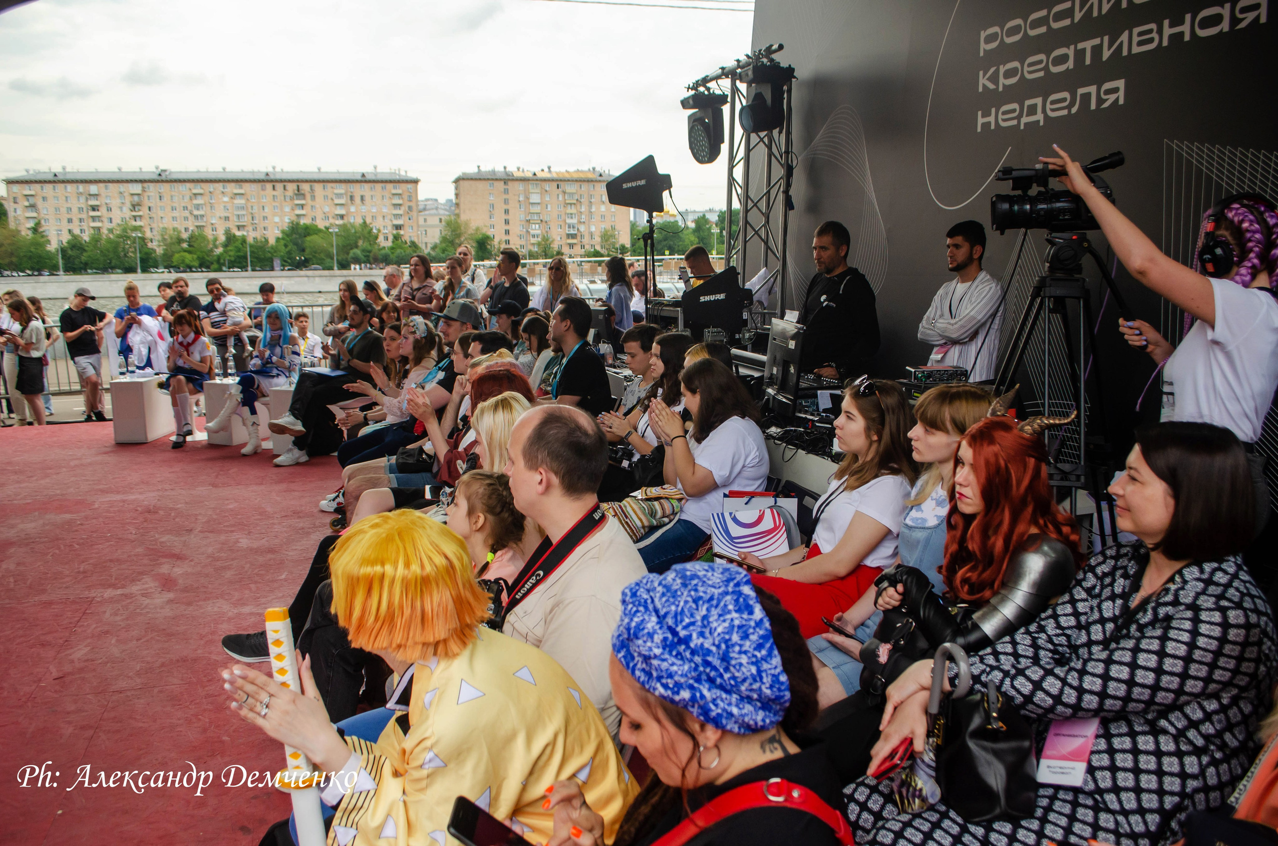 Фотосессия сцены в Москве на разных репортажных мероприятий