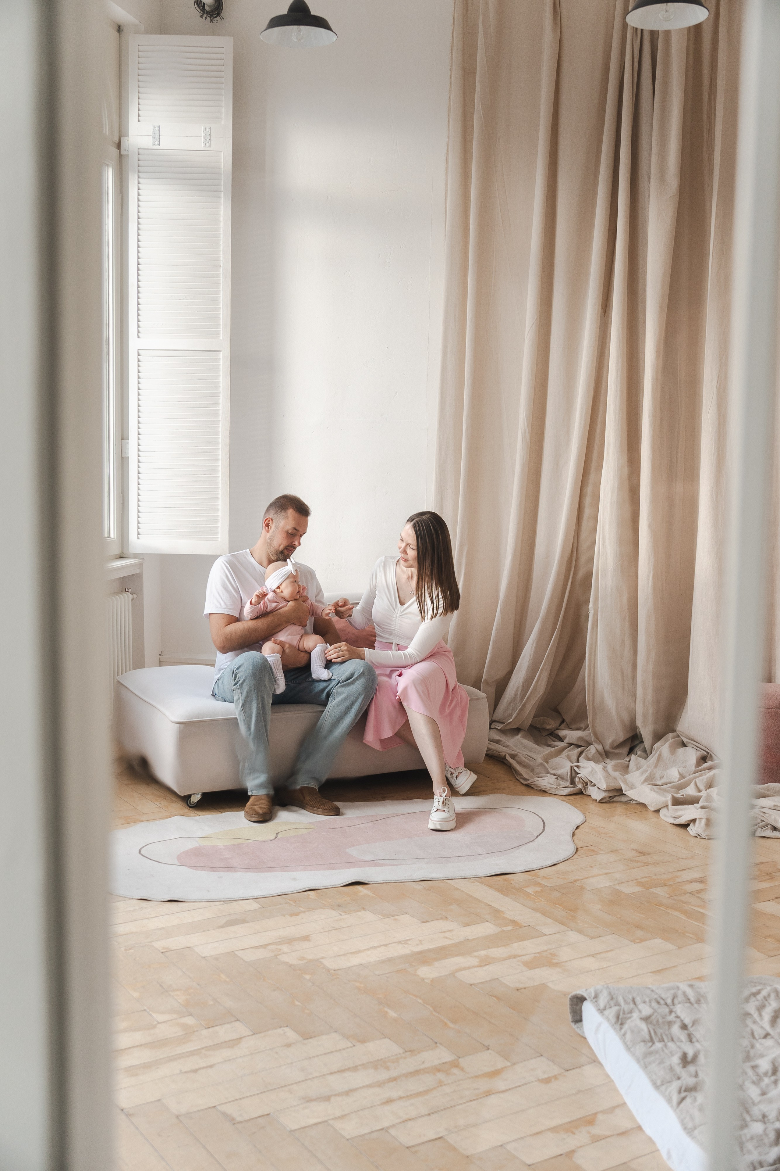 Семейная съёмка с малышкой|White Garden. Фотограф в Екатеринбурге Яна Круташова