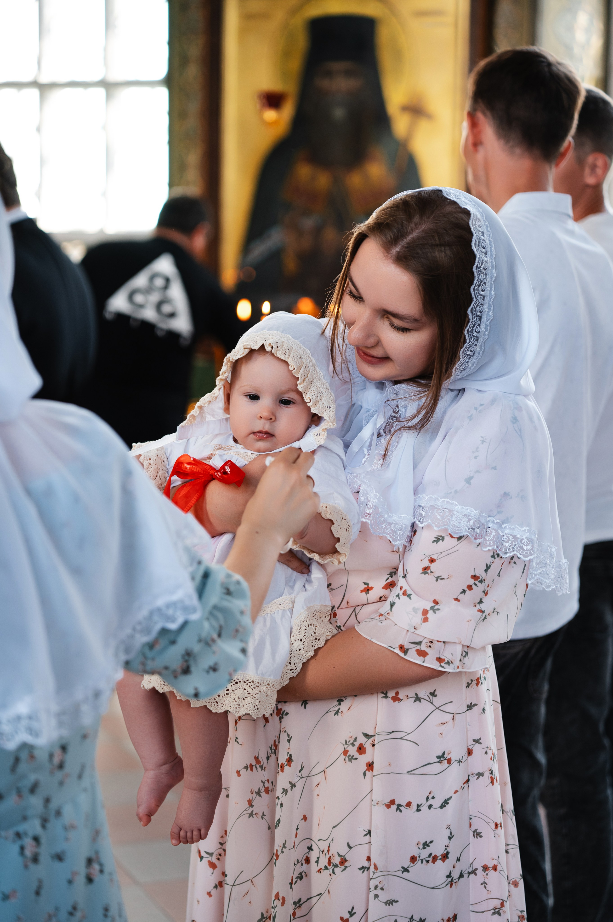 Таинство Крещения Дарьи (Храм Преполовения Пятидесятницы). Фотограф Ярута Оксана / Ростов-на-Дону