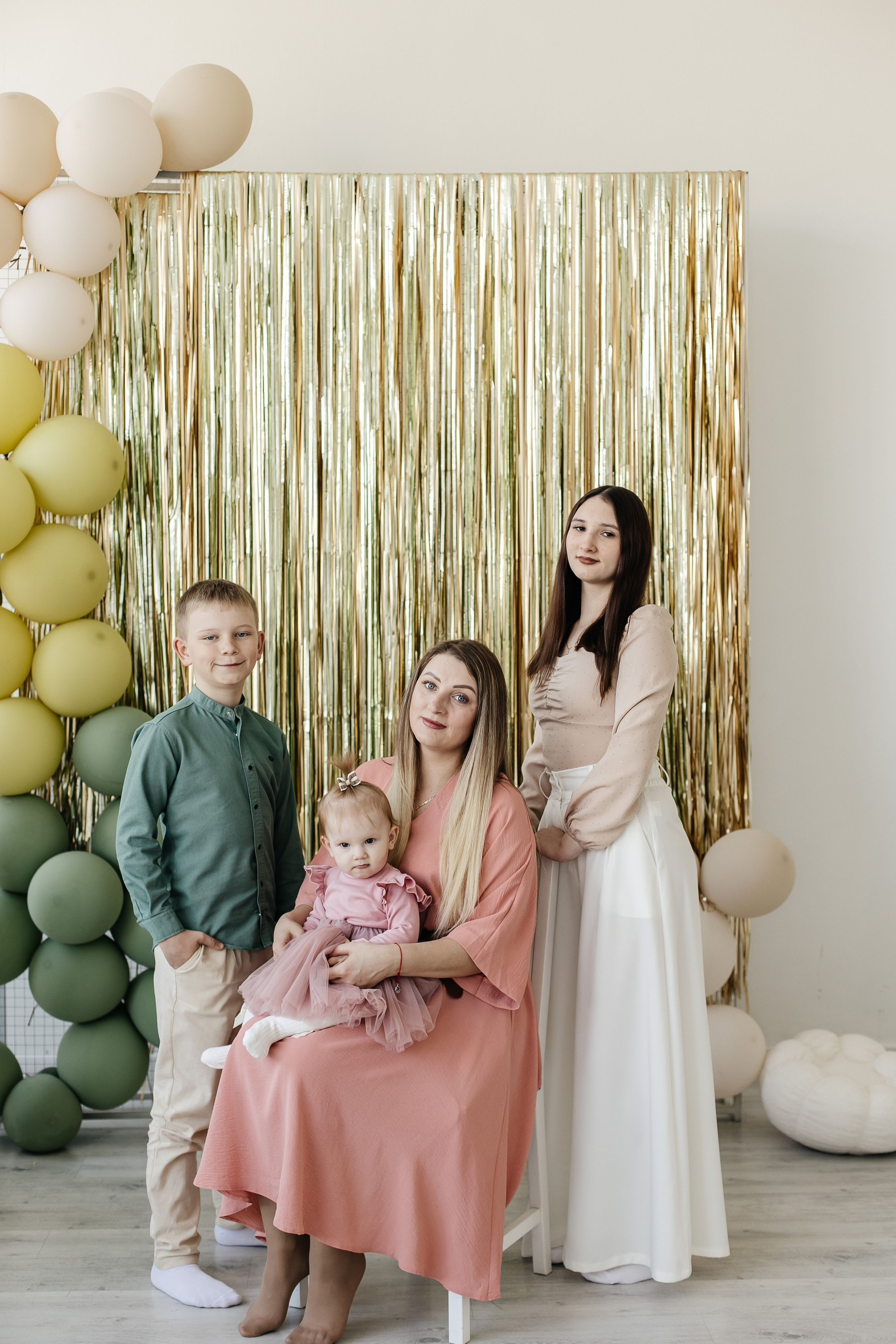 1 годик МАША. Фотограф Григорьева Ольга. Портретная, семейная съёмка, Love Stori, видеосъёмка в городе Чита. Выпускные альбомы, фотокниги