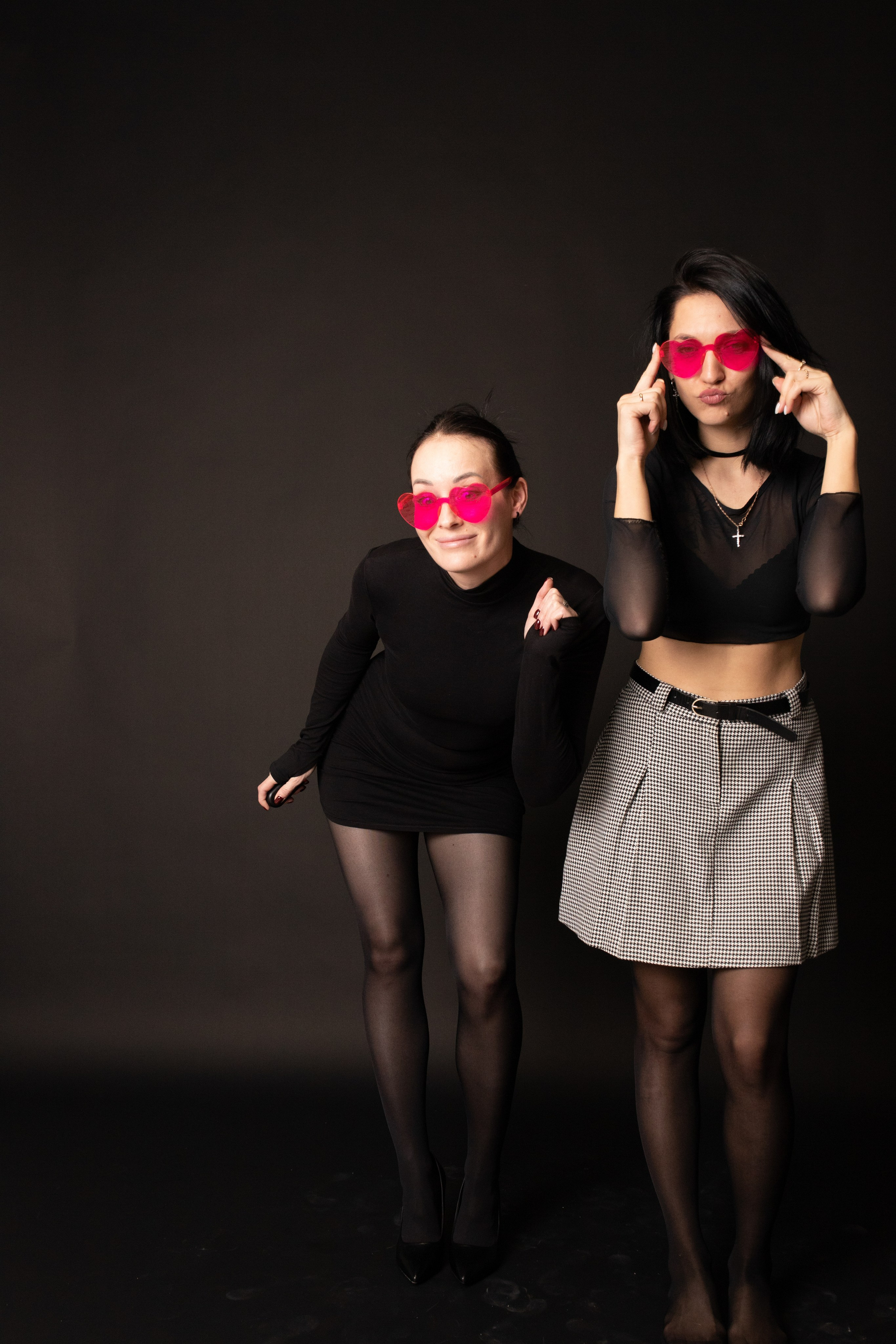 Друзья. Фотостудия без фотографа в Санкт-Петербурге (Сделай свой автопортрет)